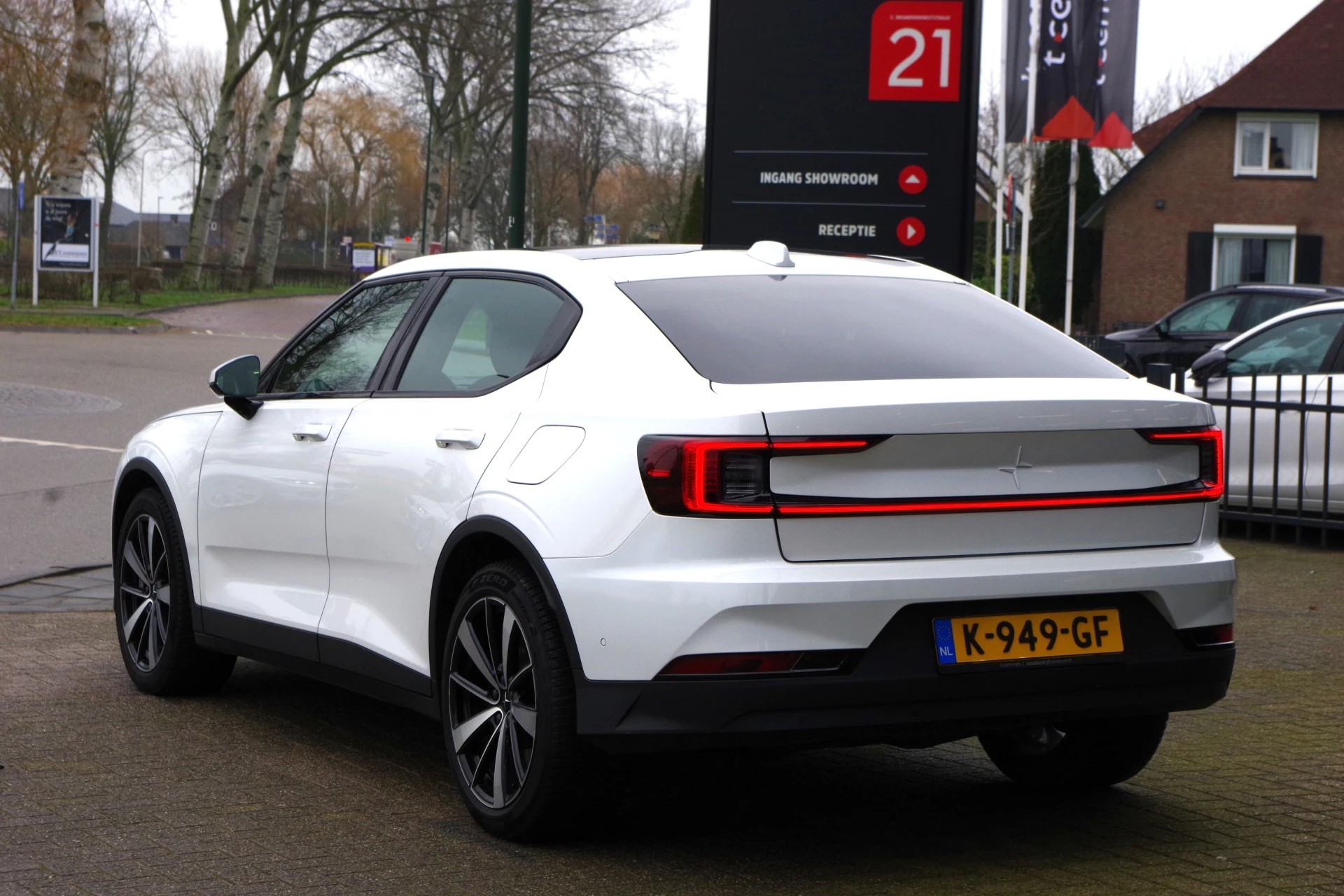 Hoofdafbeelding Polestar 2