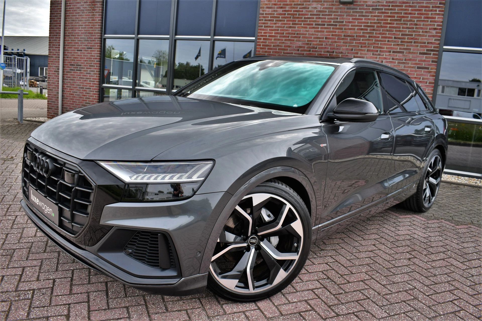 Hoofdafbeelding Audi Q8