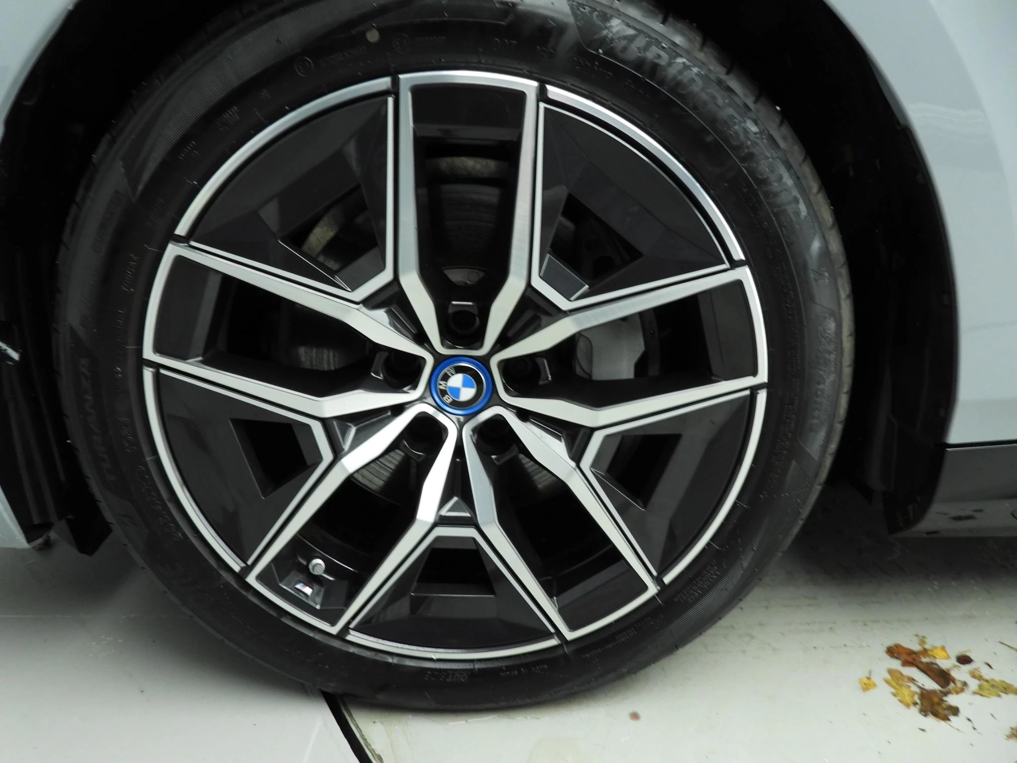 Hoofdafbeelding BMW i5