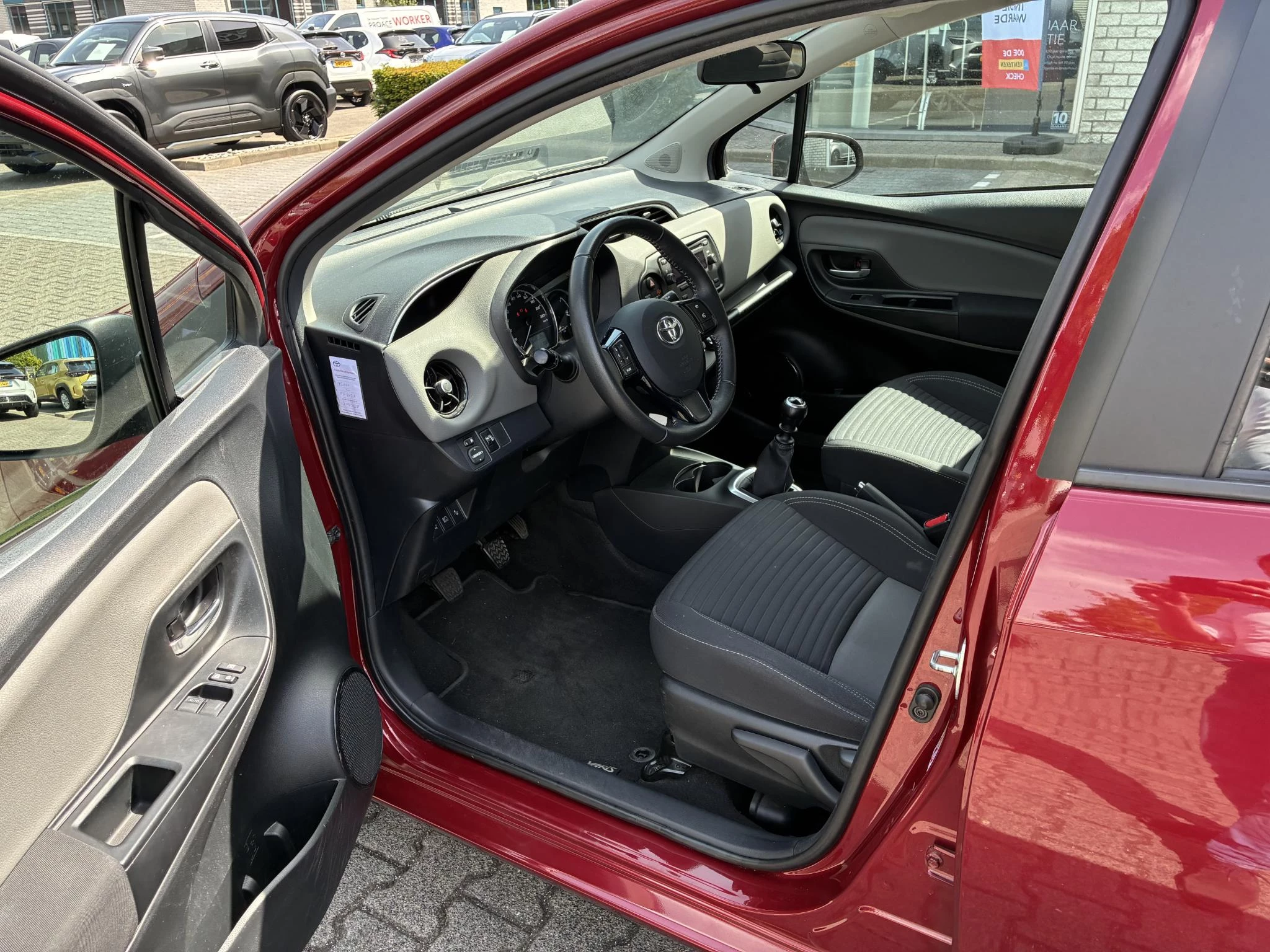 Hoofdafbeelding Toyota Yaris