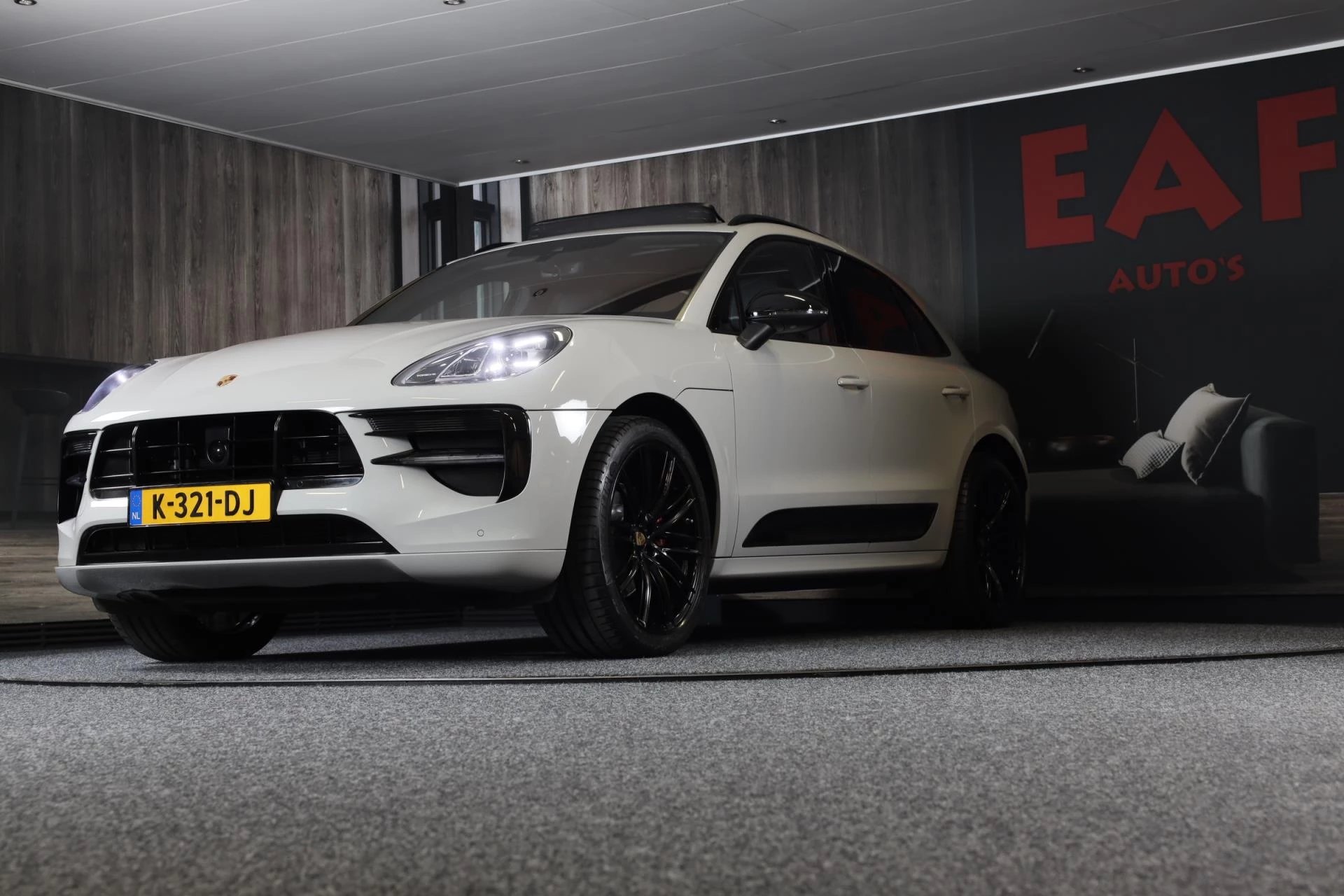 Hoofdafbeelding Porsche Macan