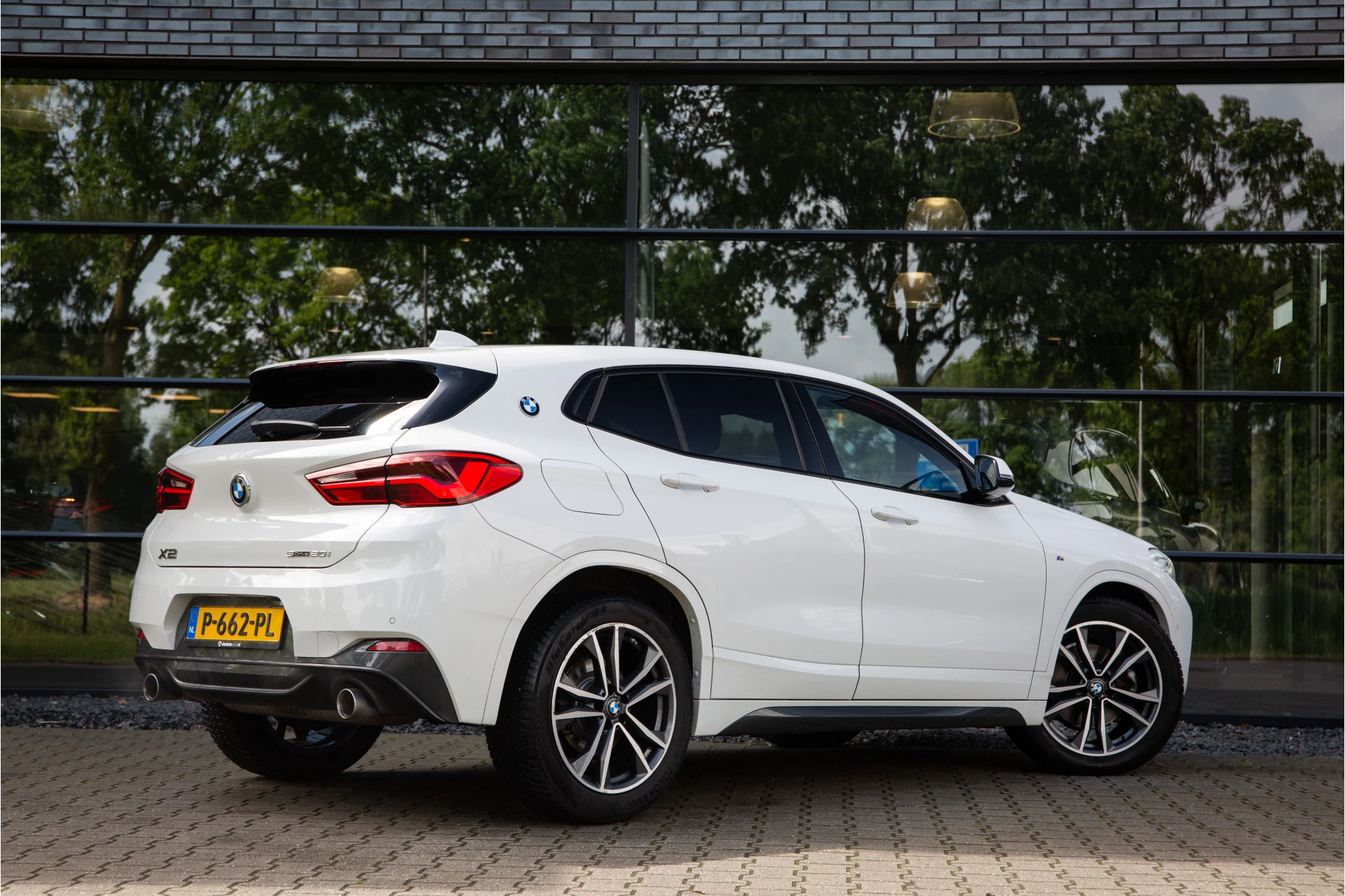 Hoofdafbeelding BMW X2
