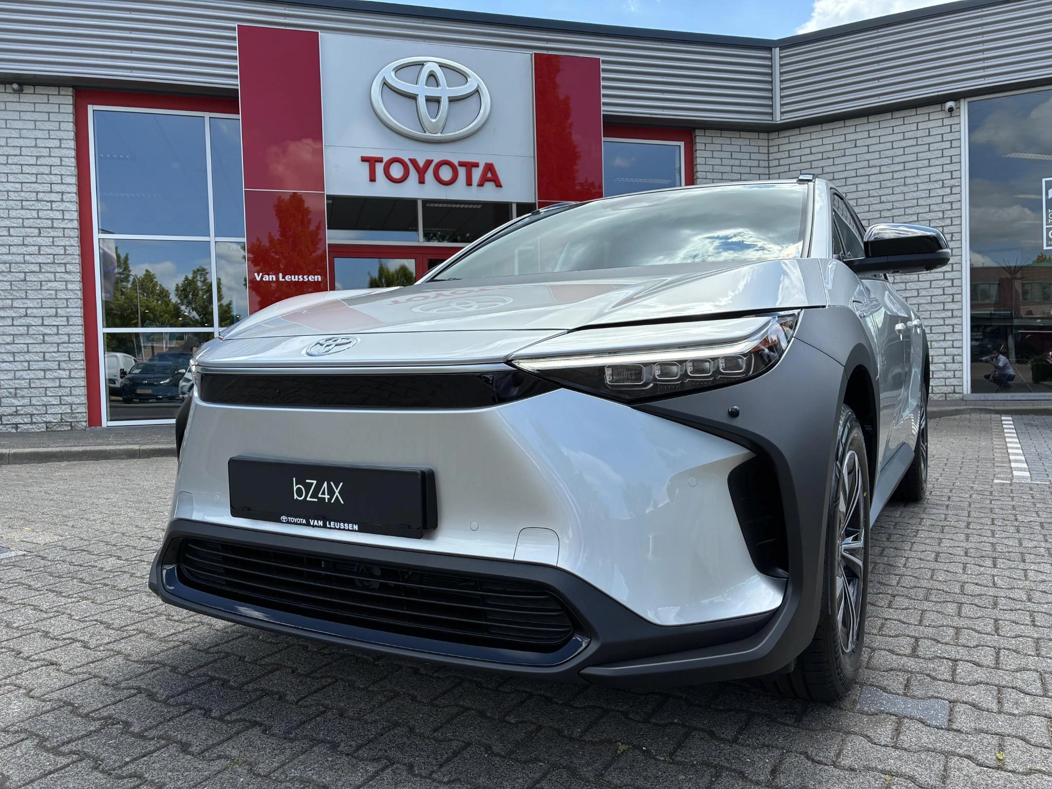 Hoofdafbeelding Toyota bZ4X
