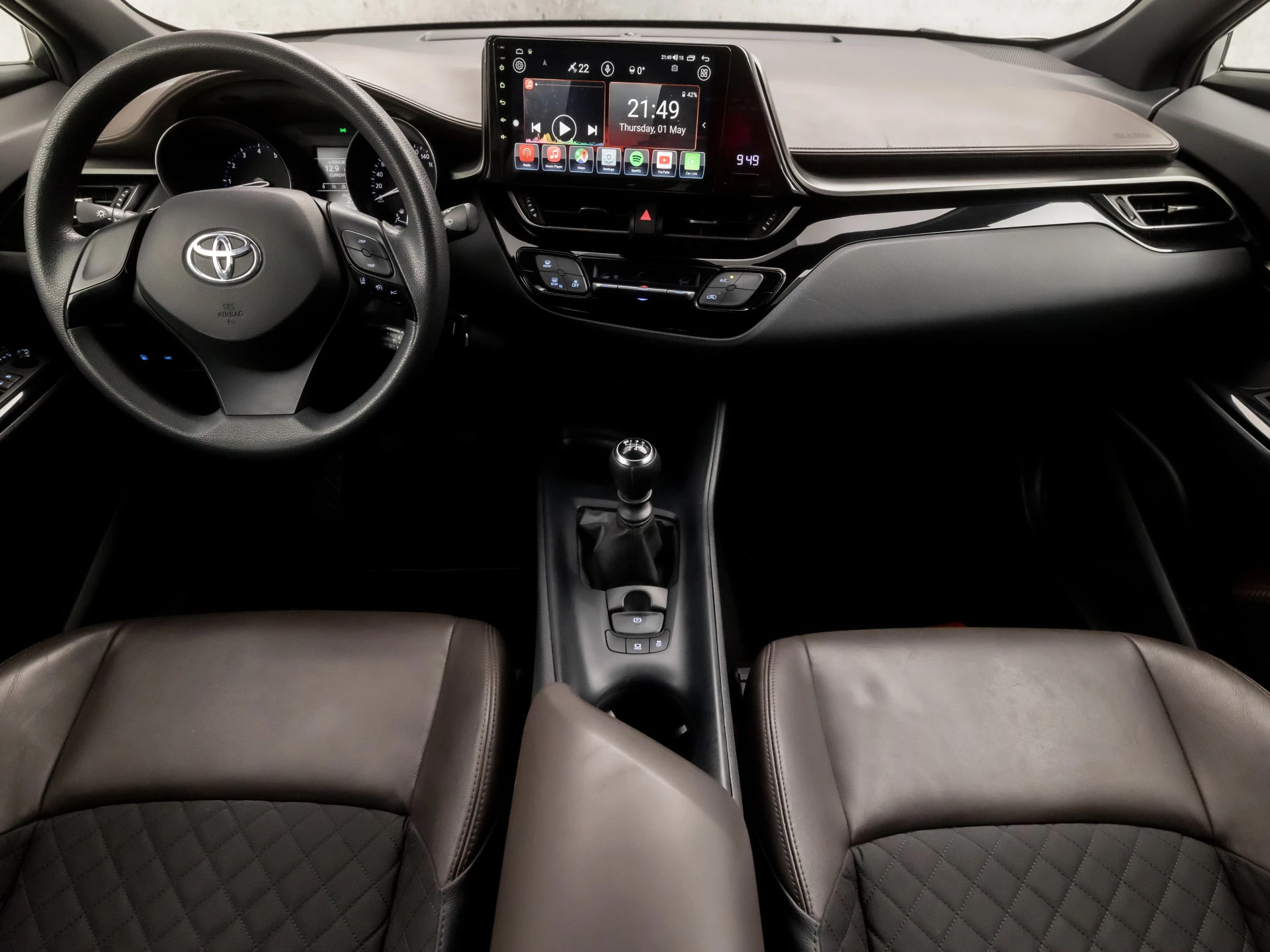 Hoofdafbeelding Toyota C-HR