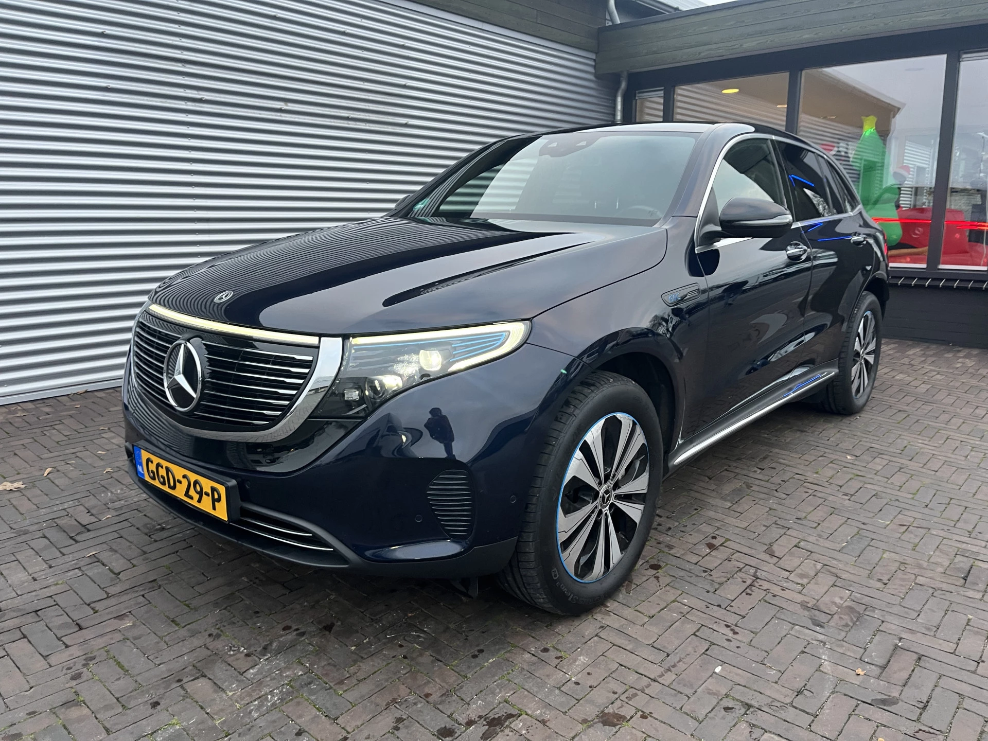 Hoofdafbeelding Mercedes-Benz EQC