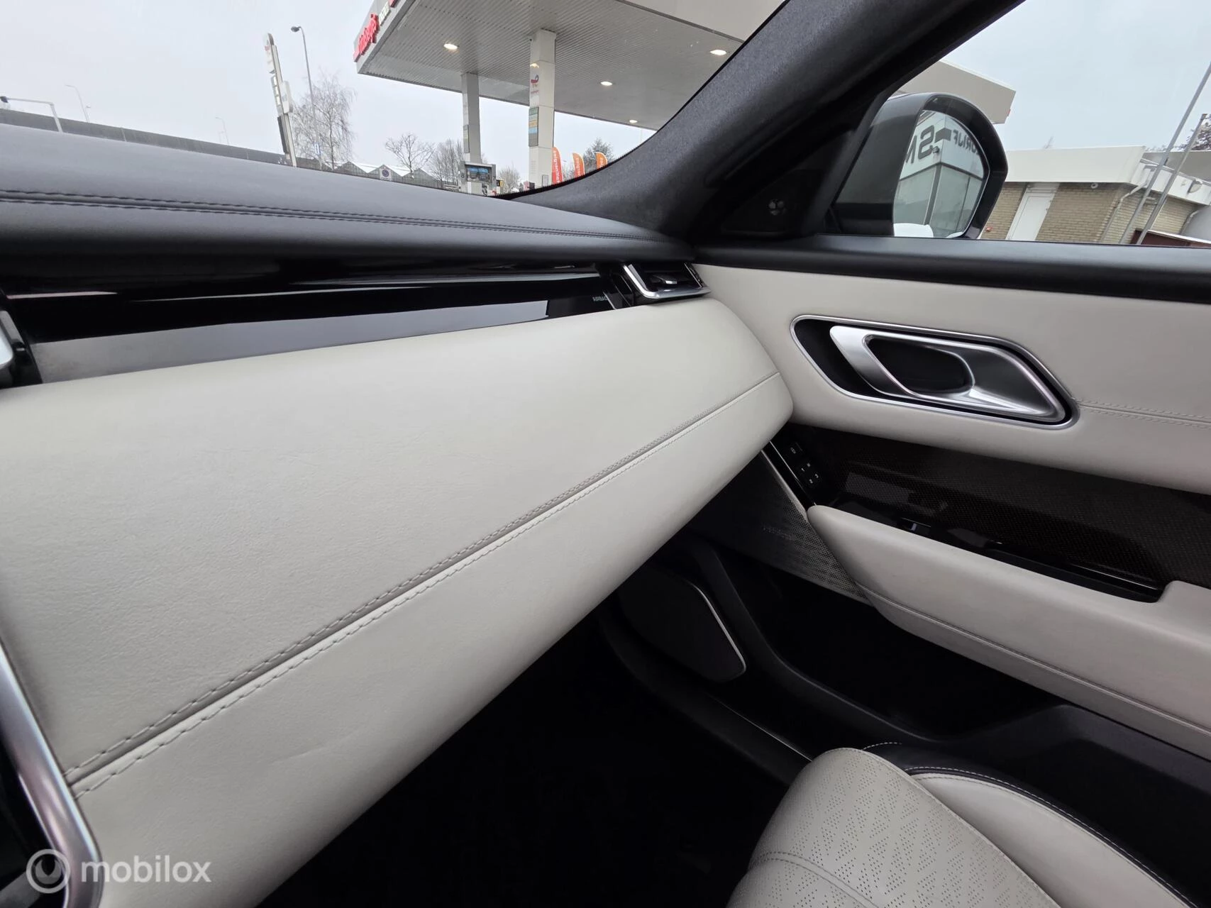 Hoofdafbeelding Land Rover Range Rover Velar