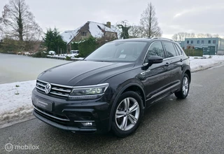 Volkswagen Tiguan 2.0 TSI 4Motion R-Line / Pano / HUD / Trekh.