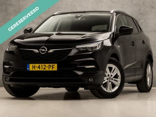 Opel Grandland X 1.2 Turbo Sport Automaat (APPLE CARPLAY, GROOT NAVI, STUUR/STOELVERWARMING, GETINT GLAS, SPORTSTOELEN, PARKEERSENSOREN, CRUISE, NIEUWE APK, NIEUWSTAAT)
