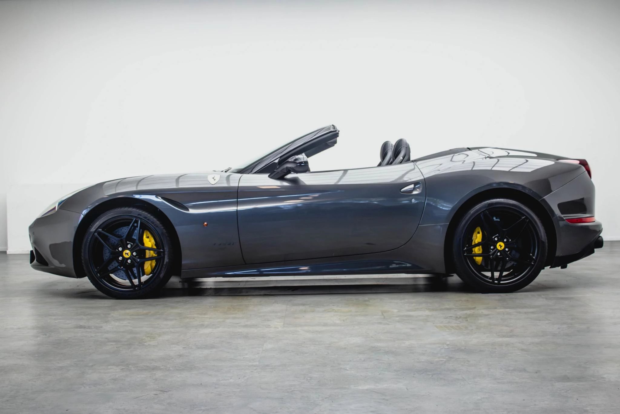 Hoofdafbeelding Ferrari California