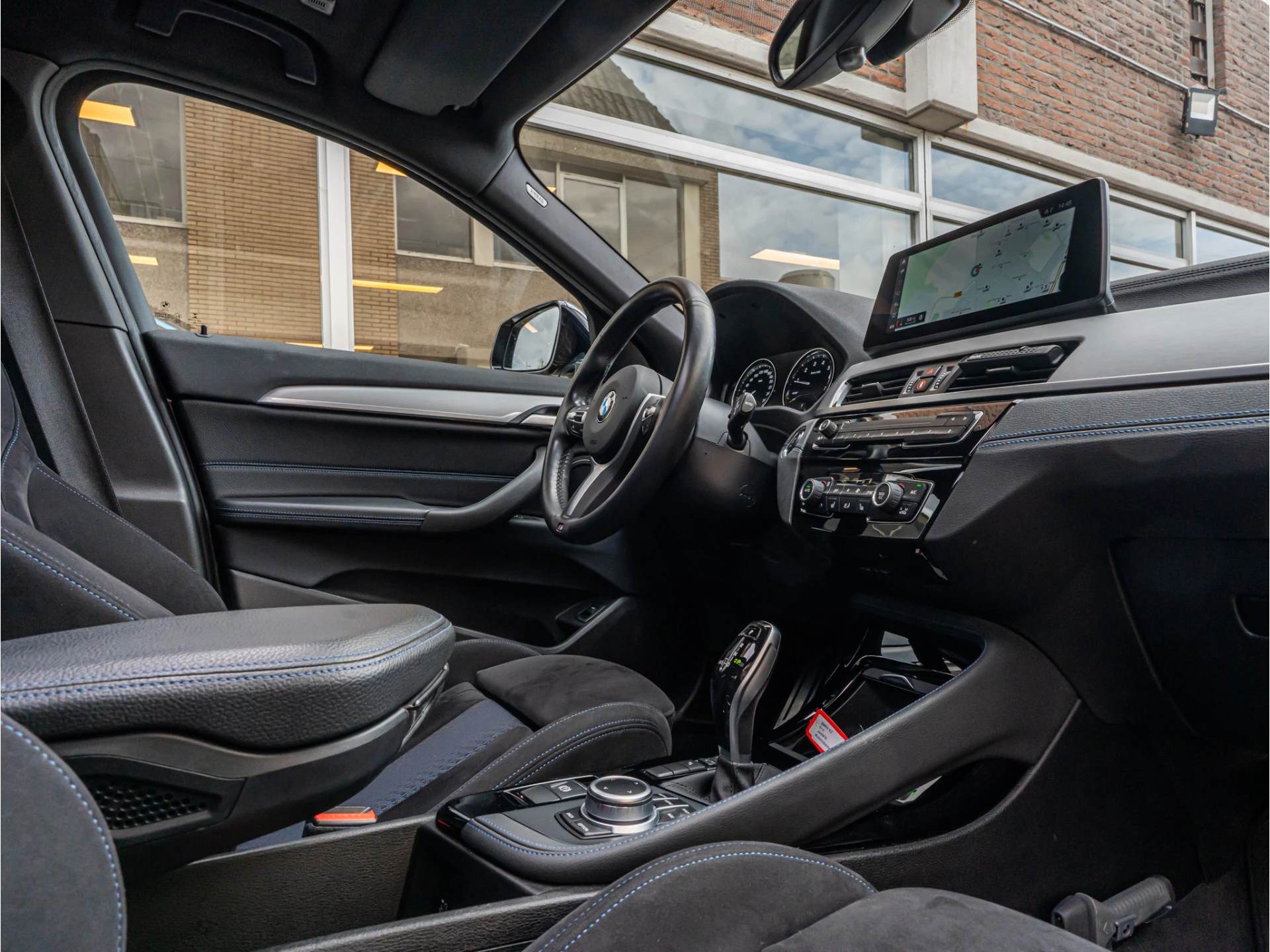 Hoofdafbeelding BMW X2