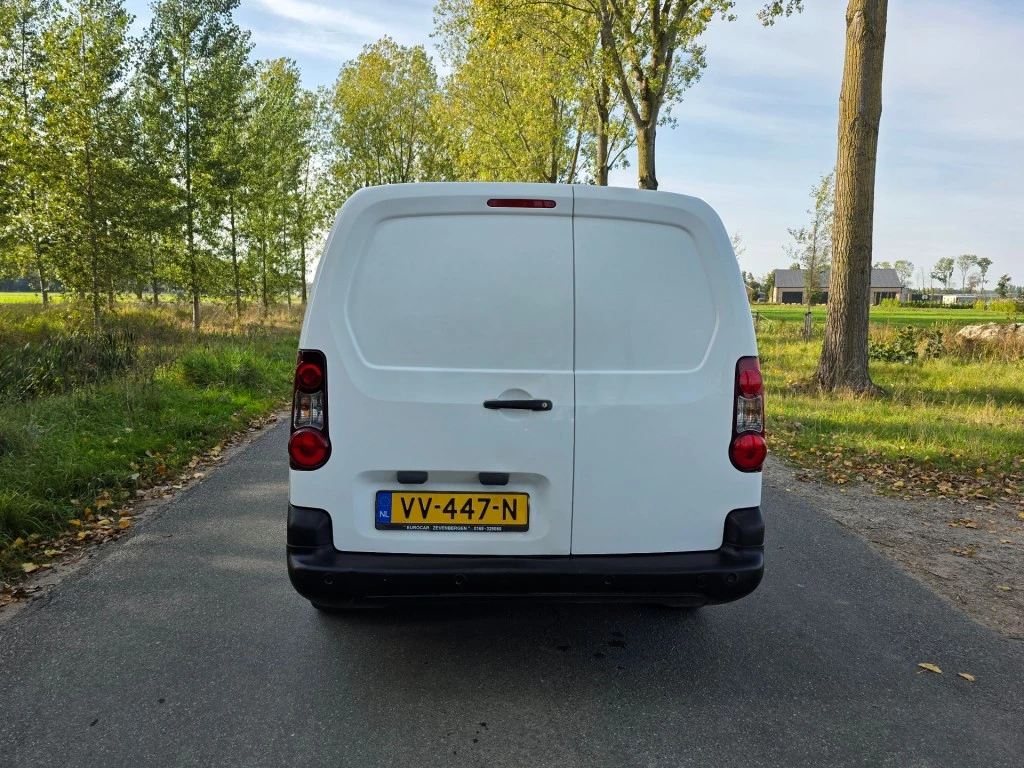 Hoofdafbeelding Peugeot Partner