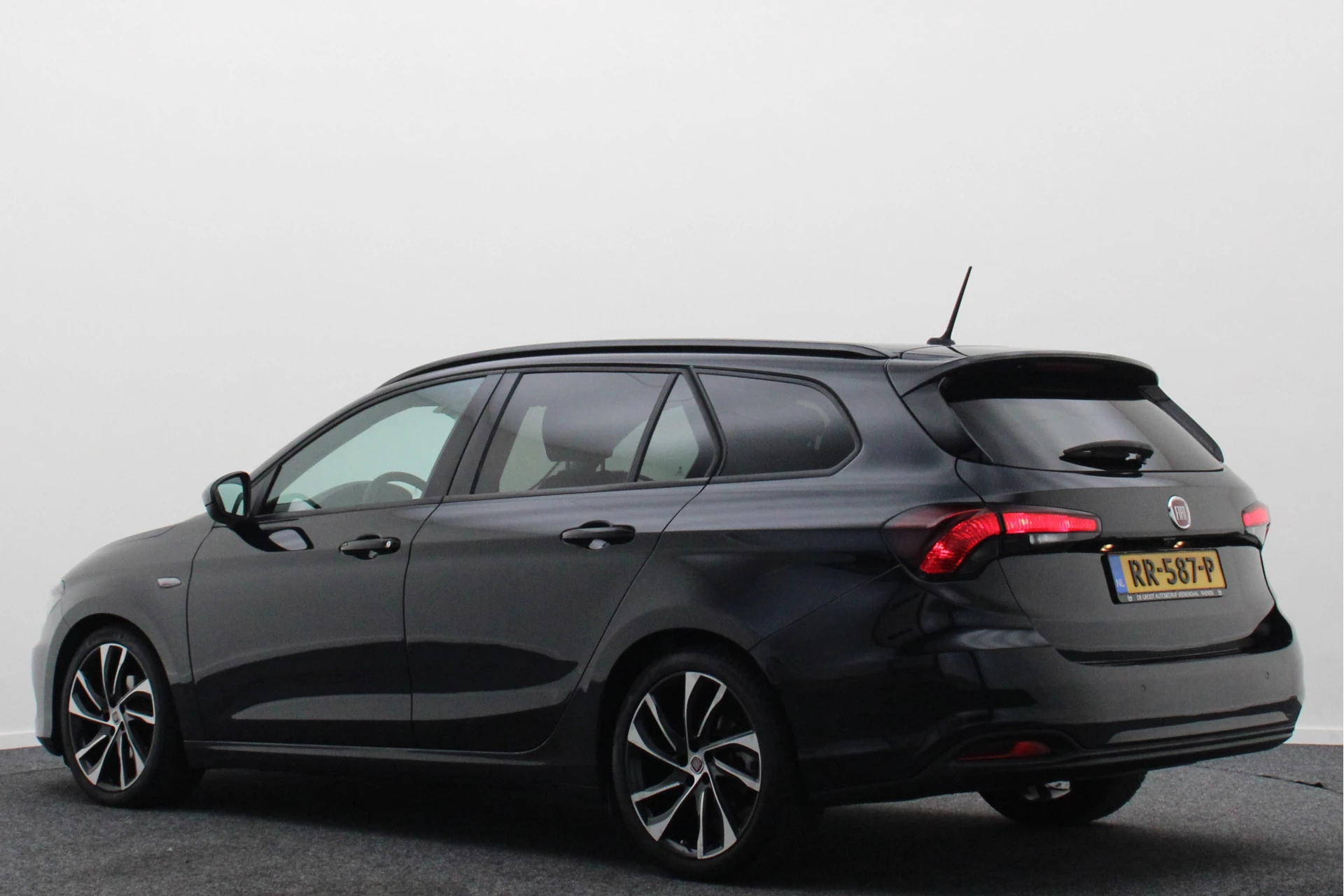 Hoofdafbeelding Fiat Tipo
