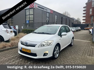 Toyota Auris 1.8 Full Hybrid Dynamic | Climate Control | Camera | Keyless ride & entry