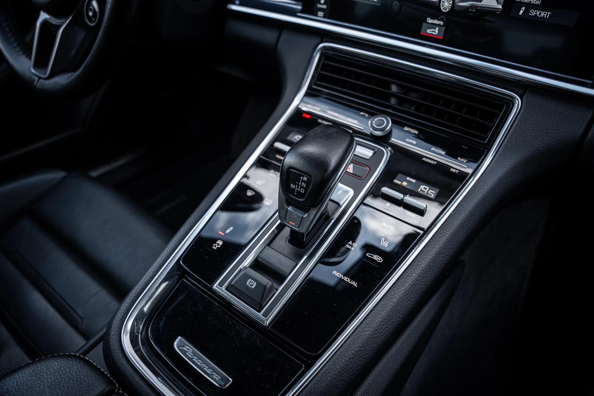 Hoofdafbeelding Porsche Panamera