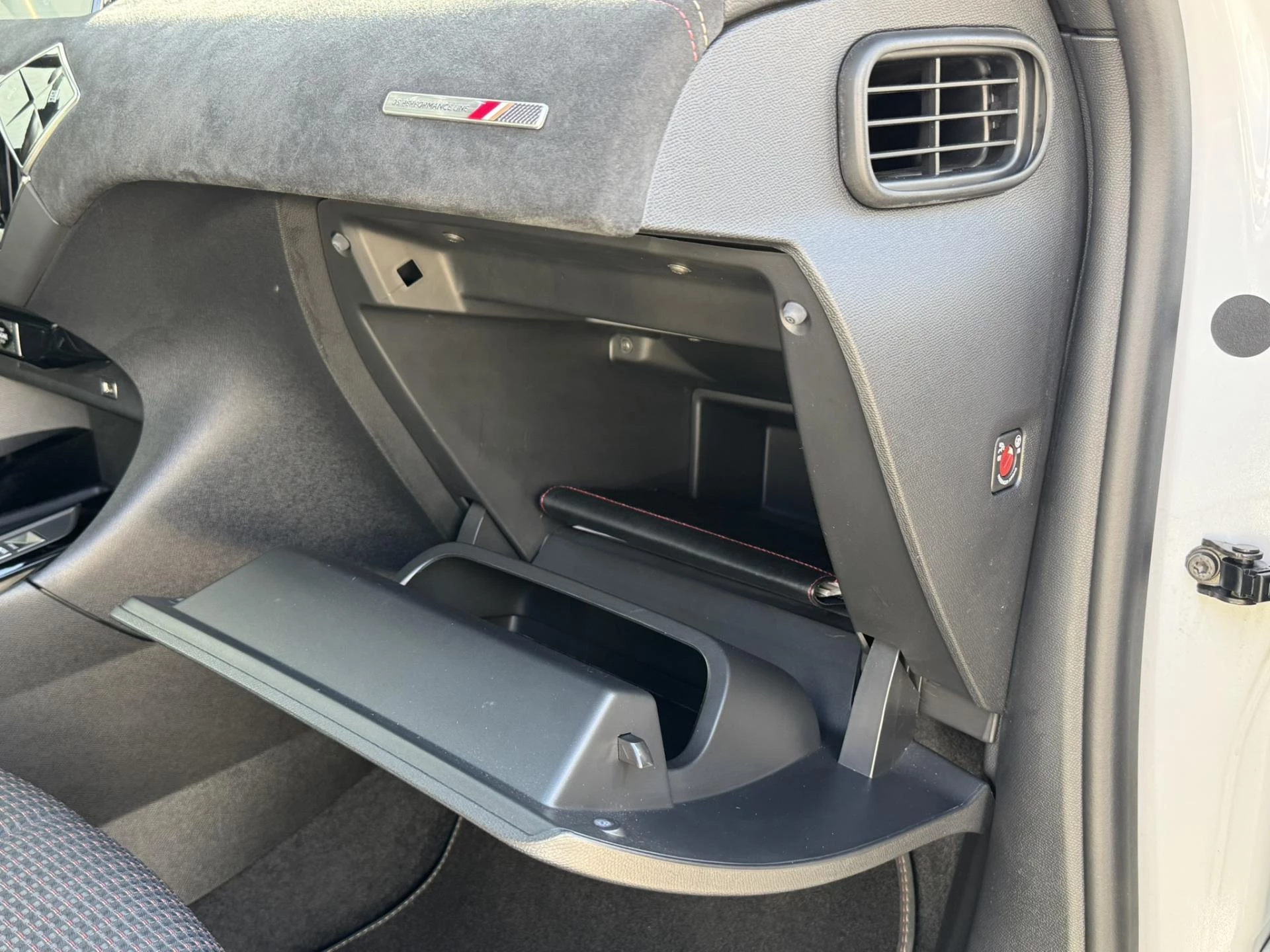 Hoofdafbeelding DS DS 3