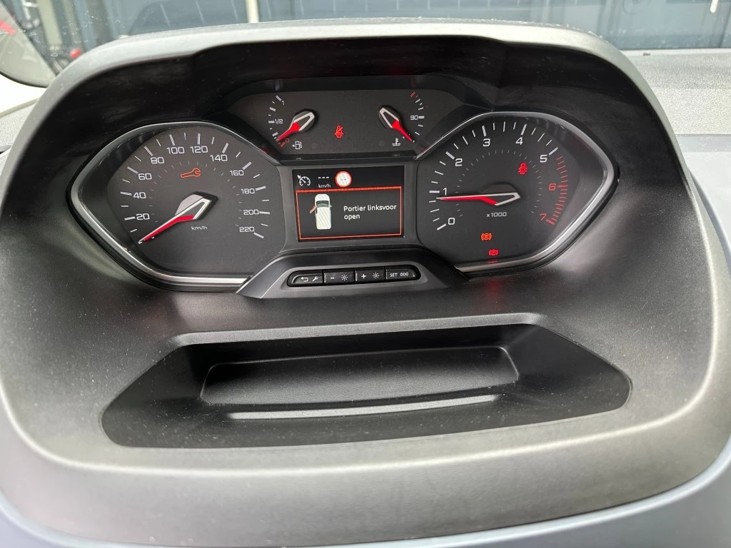 Hoofdafbeelding Peugeot Rifter