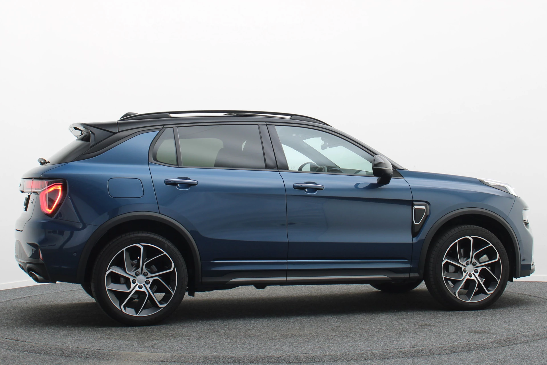 Hoofdafbeelding Lynk & Co 01