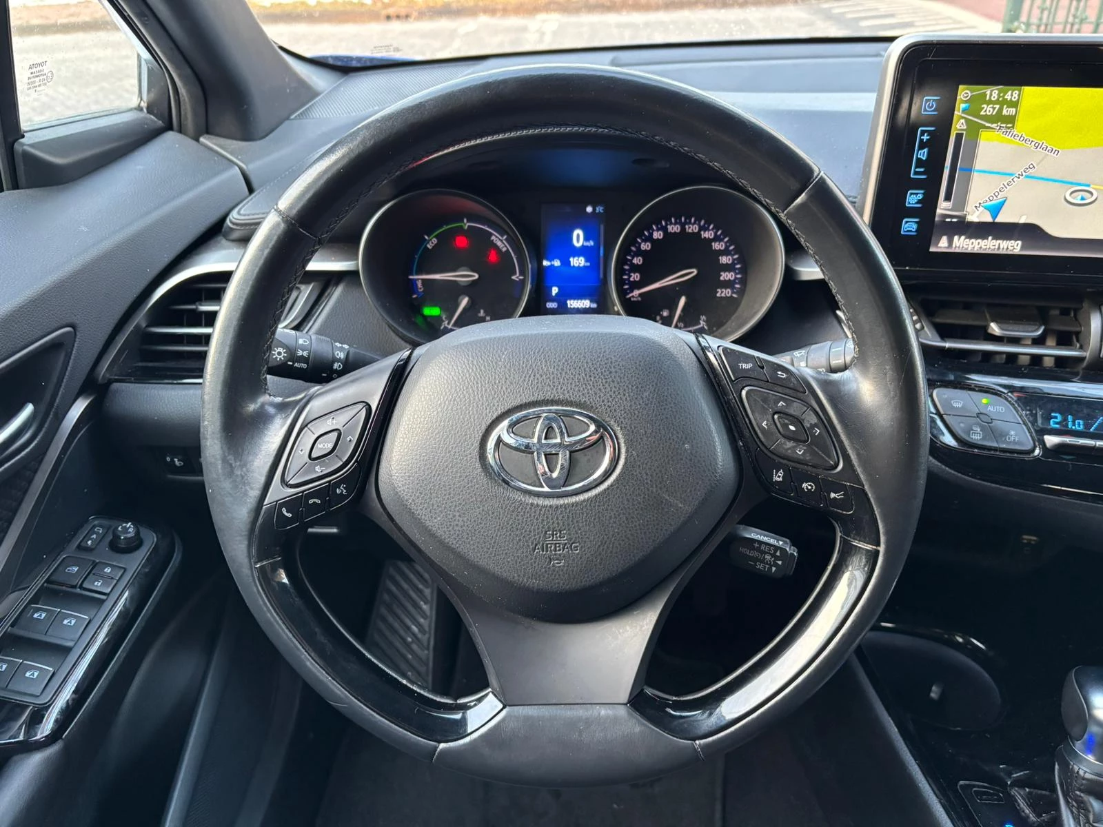 Hoofdafbeelding Toyota C-HR