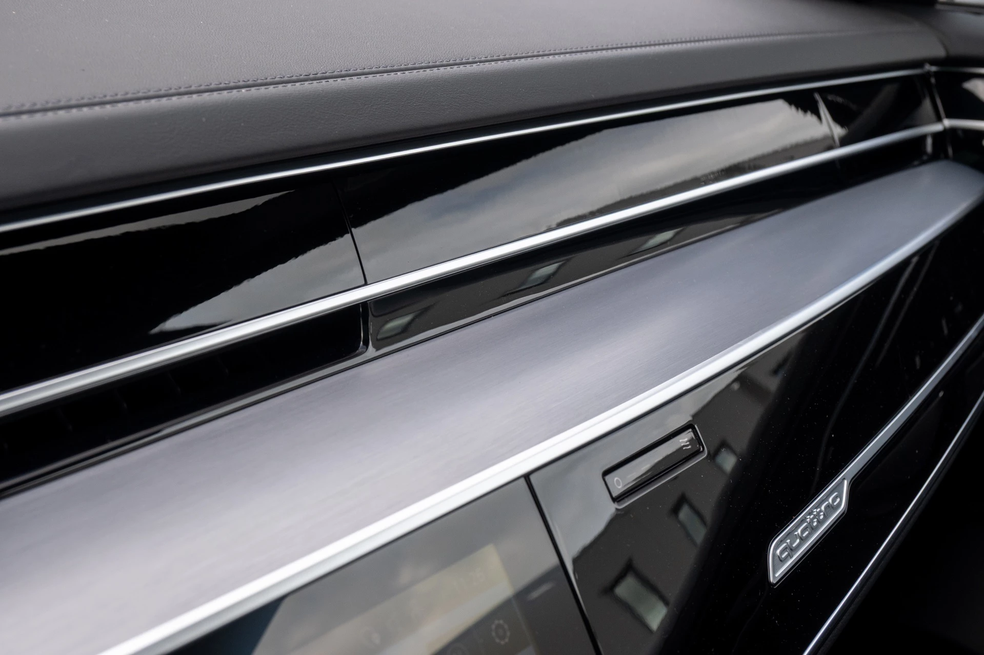 Hoofdafbeelding Audi A8