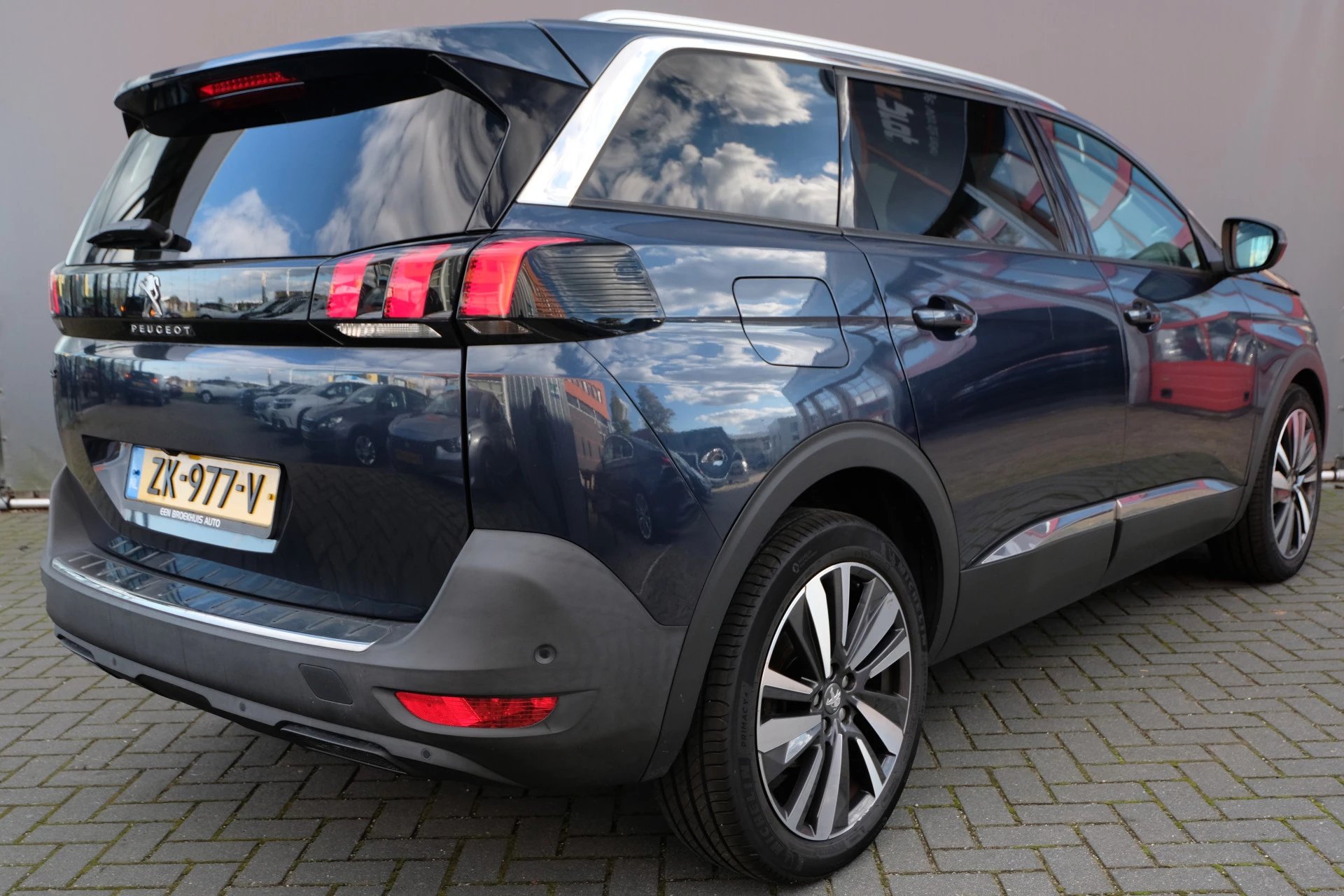 Hoofdafbeelding Peugeot 5008