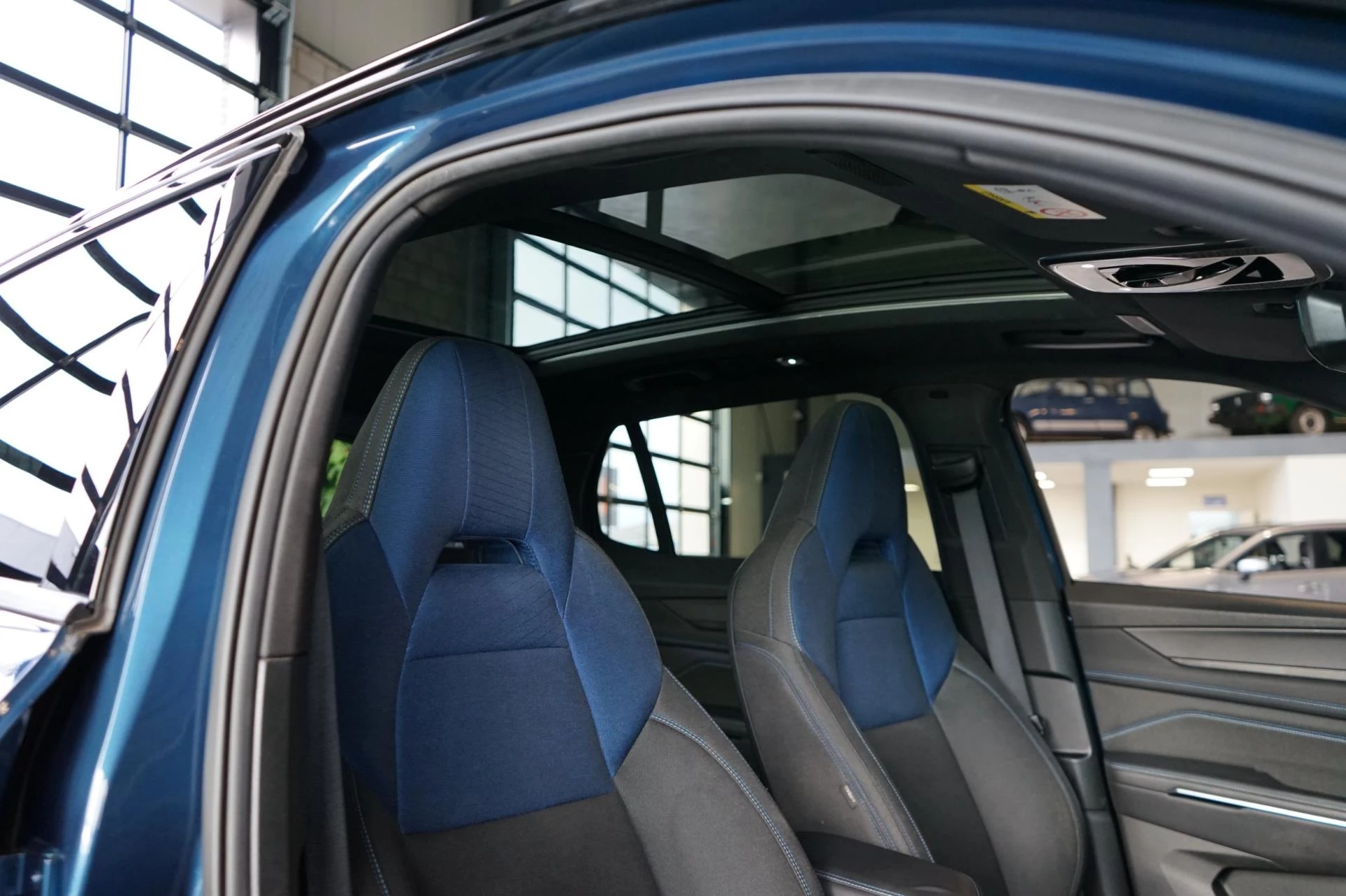 Hoofdafbeelding Lynk & Co 01