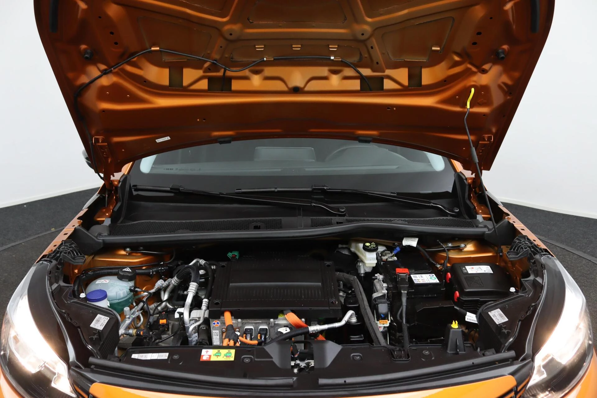 Hoofdafbeelding Peugeot e-2008