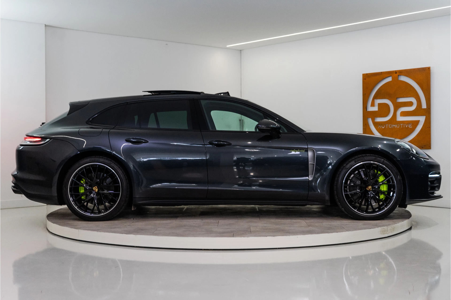 Hoofdafbeelding Porsche Panamera