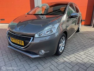 Peugeot 208 1.2 VTi Style airco-navi-km nap