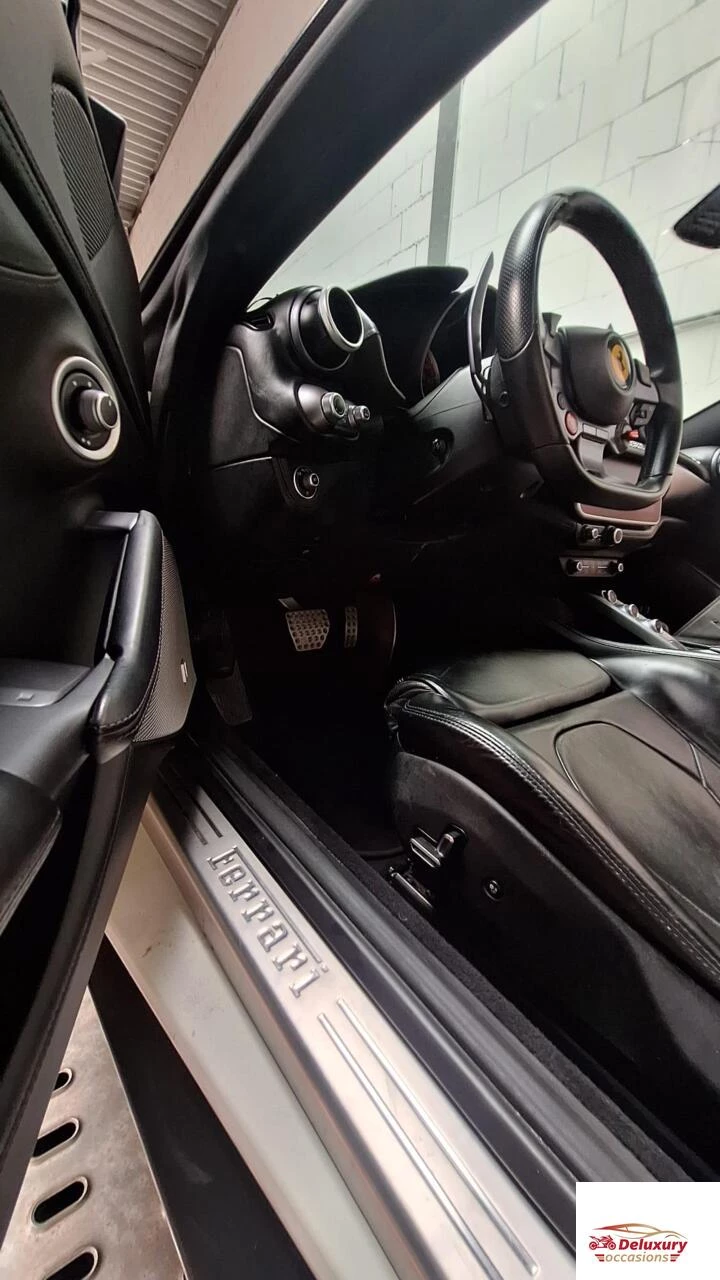 Hoofdafbeelding Ferrari Portofino