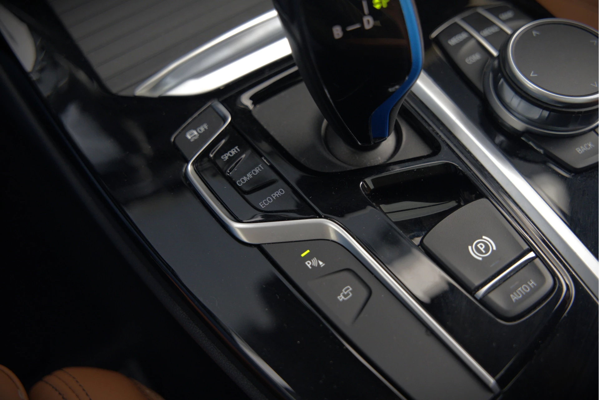 Hoofdafbeelding BMW iX3