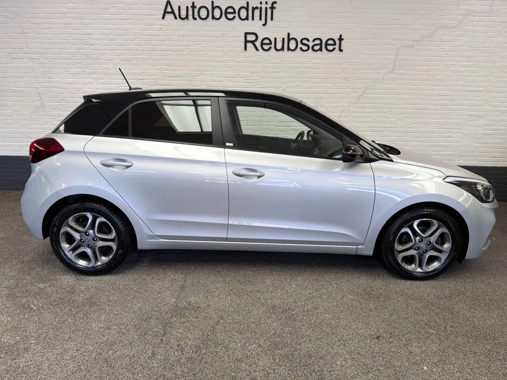 Hoofdafbeelding Hyundai i20