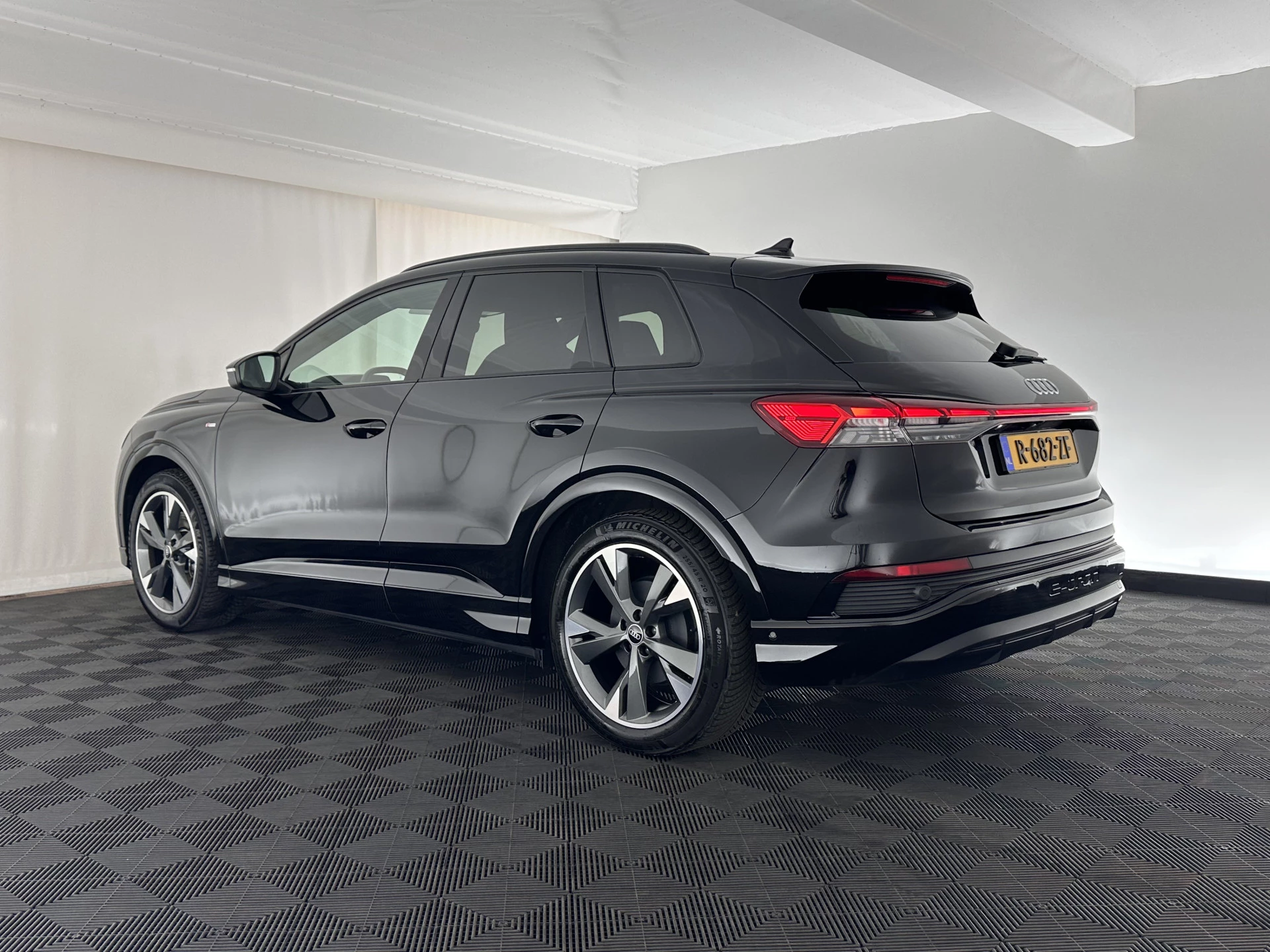 Hoofdafbeelding Audi Q4 e-tron