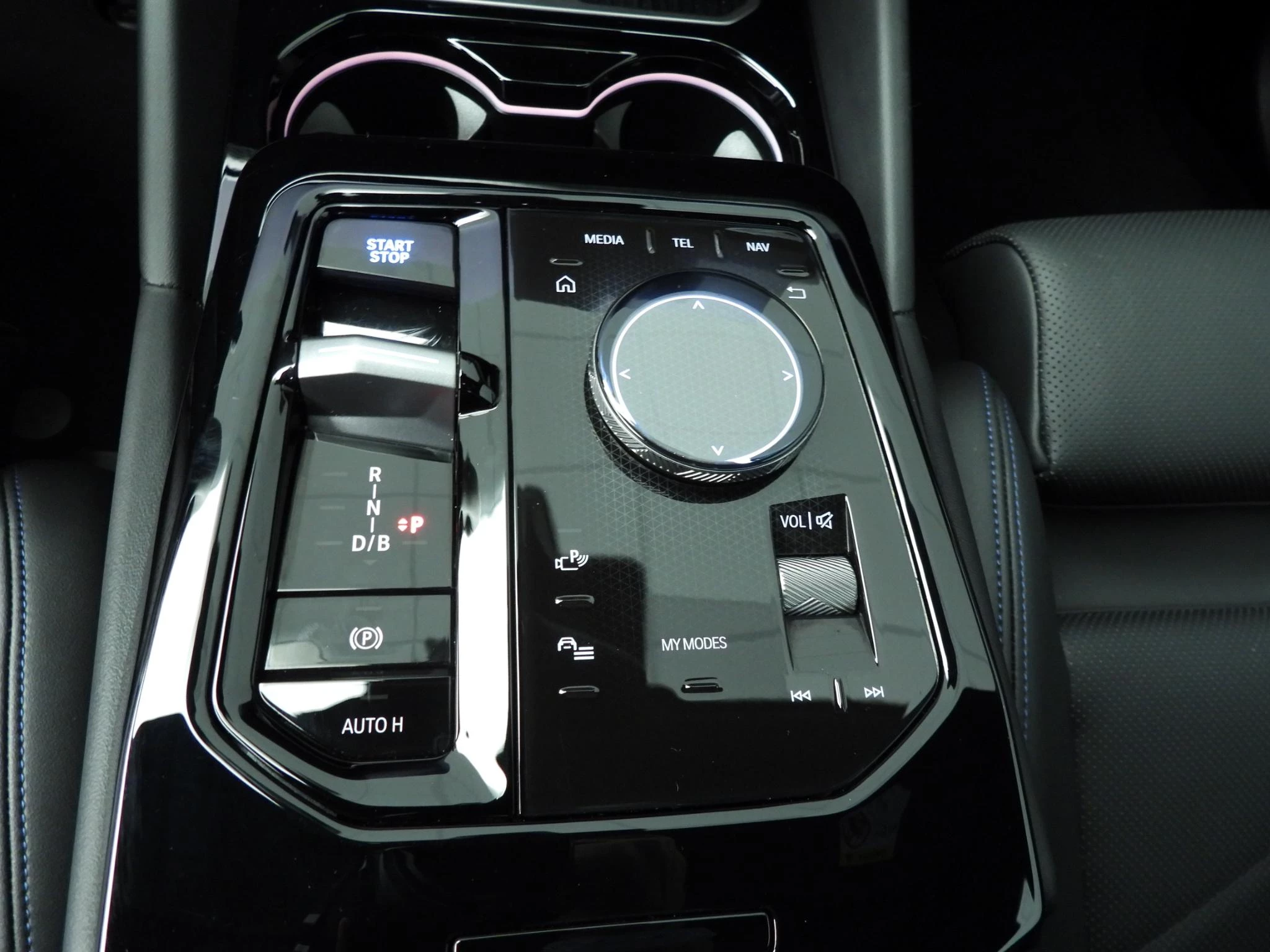 Hoofdafbeelding BMW i5