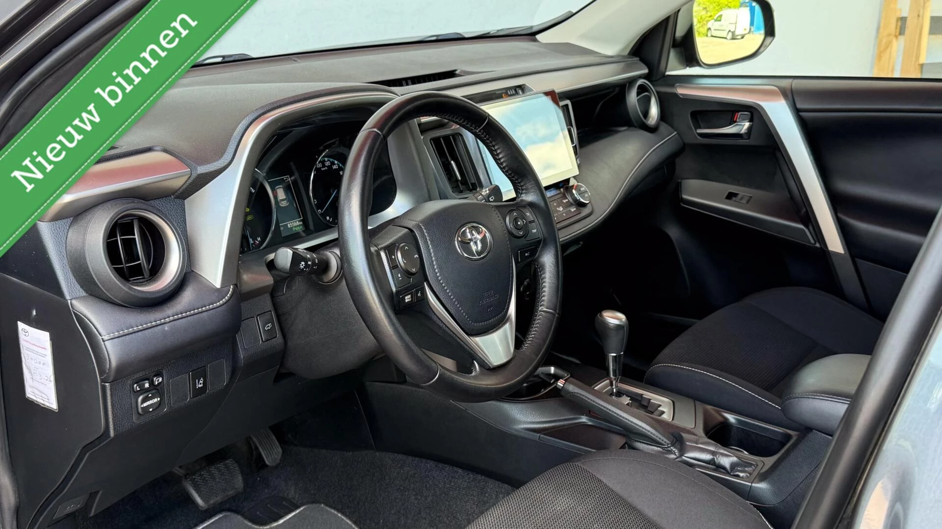 Hoofdafbeelding Toyota RAV4