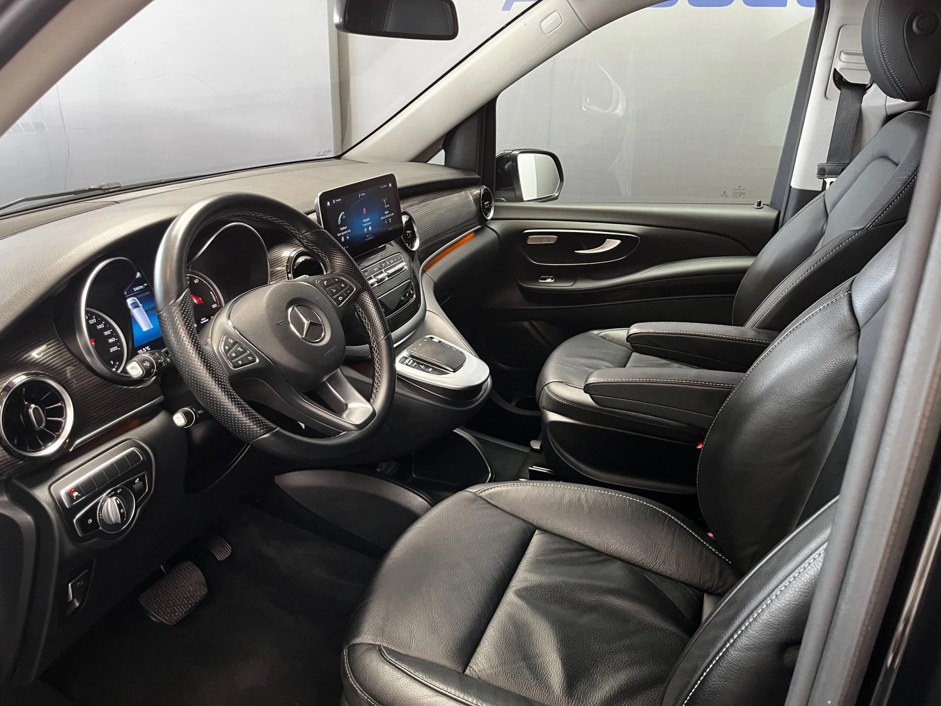 Hoofdafbeelding Mercedes-Benz EQV