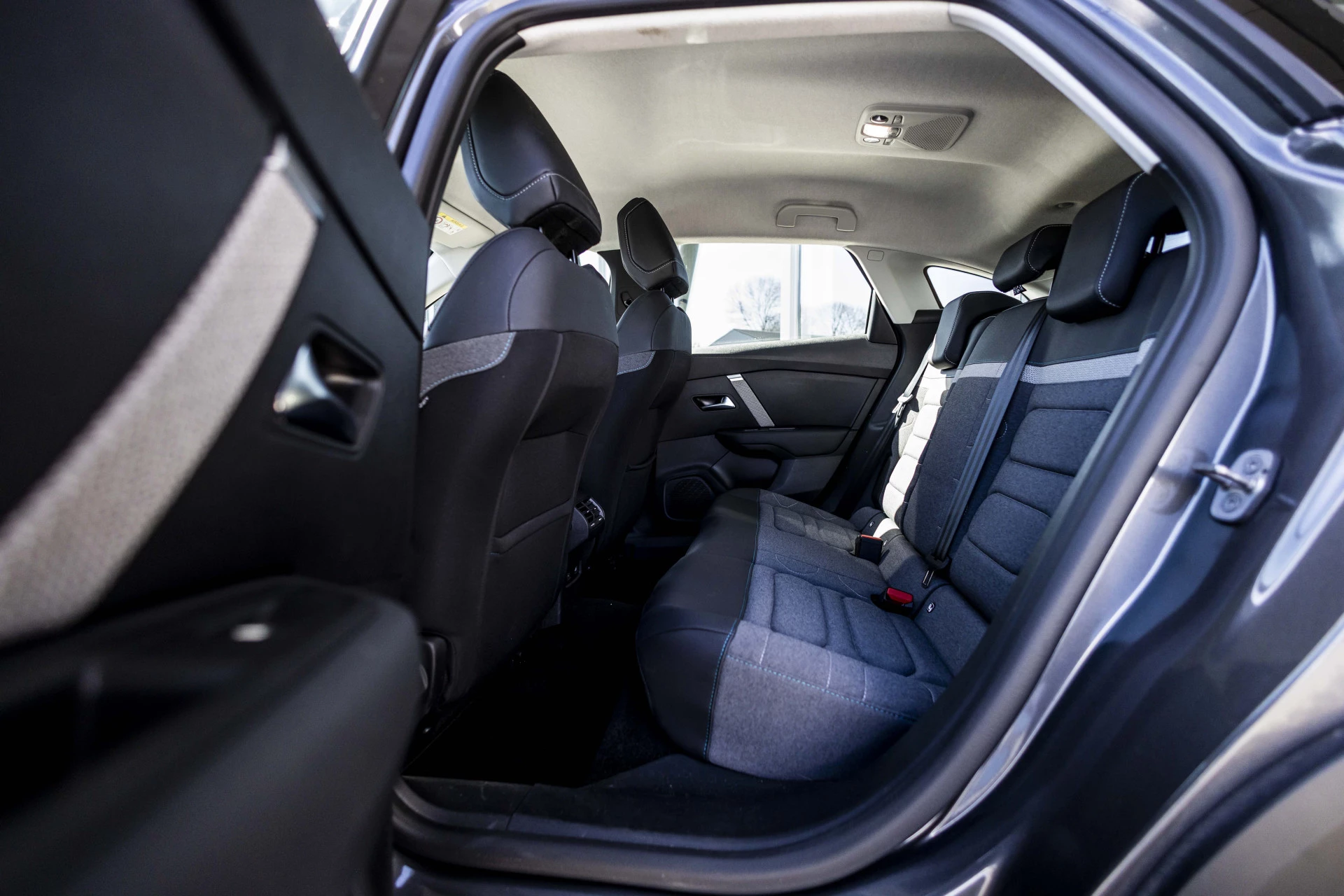 Hoofdafbeelding Citroën ë-C4