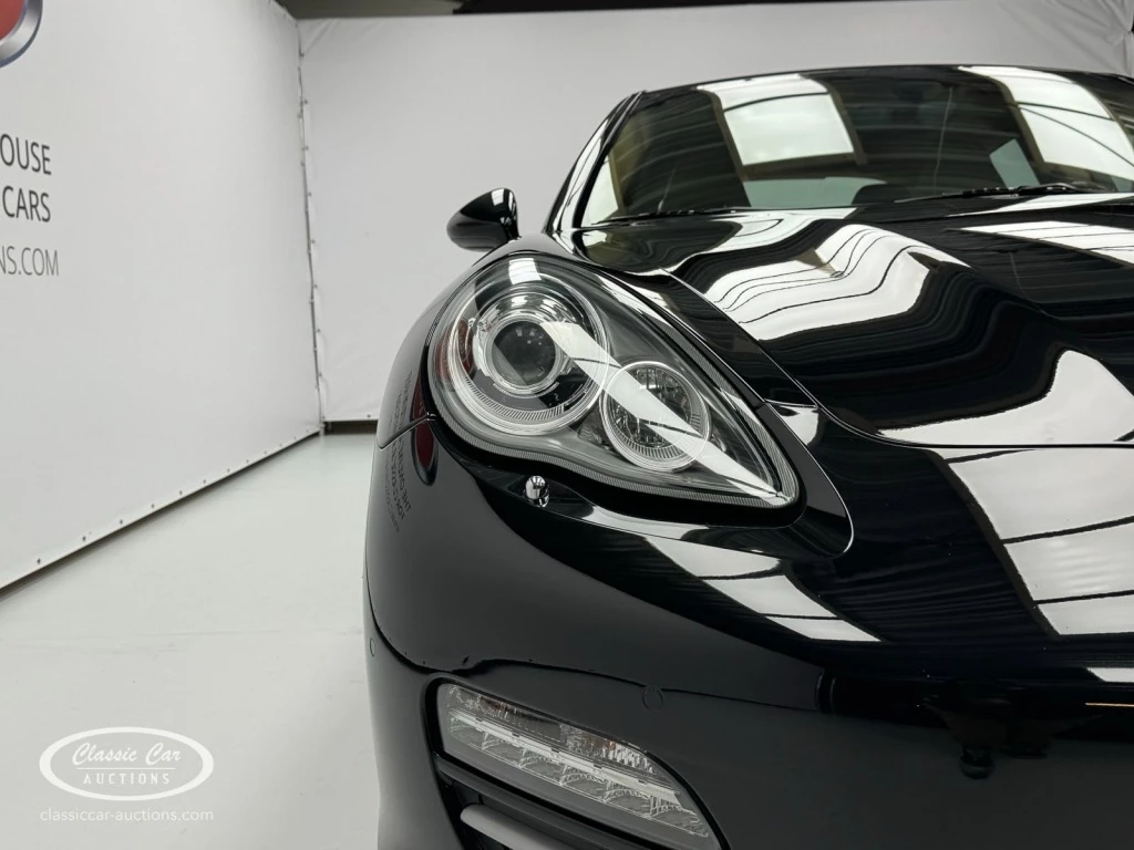 Hoofdafbeelding Porsche Panamera