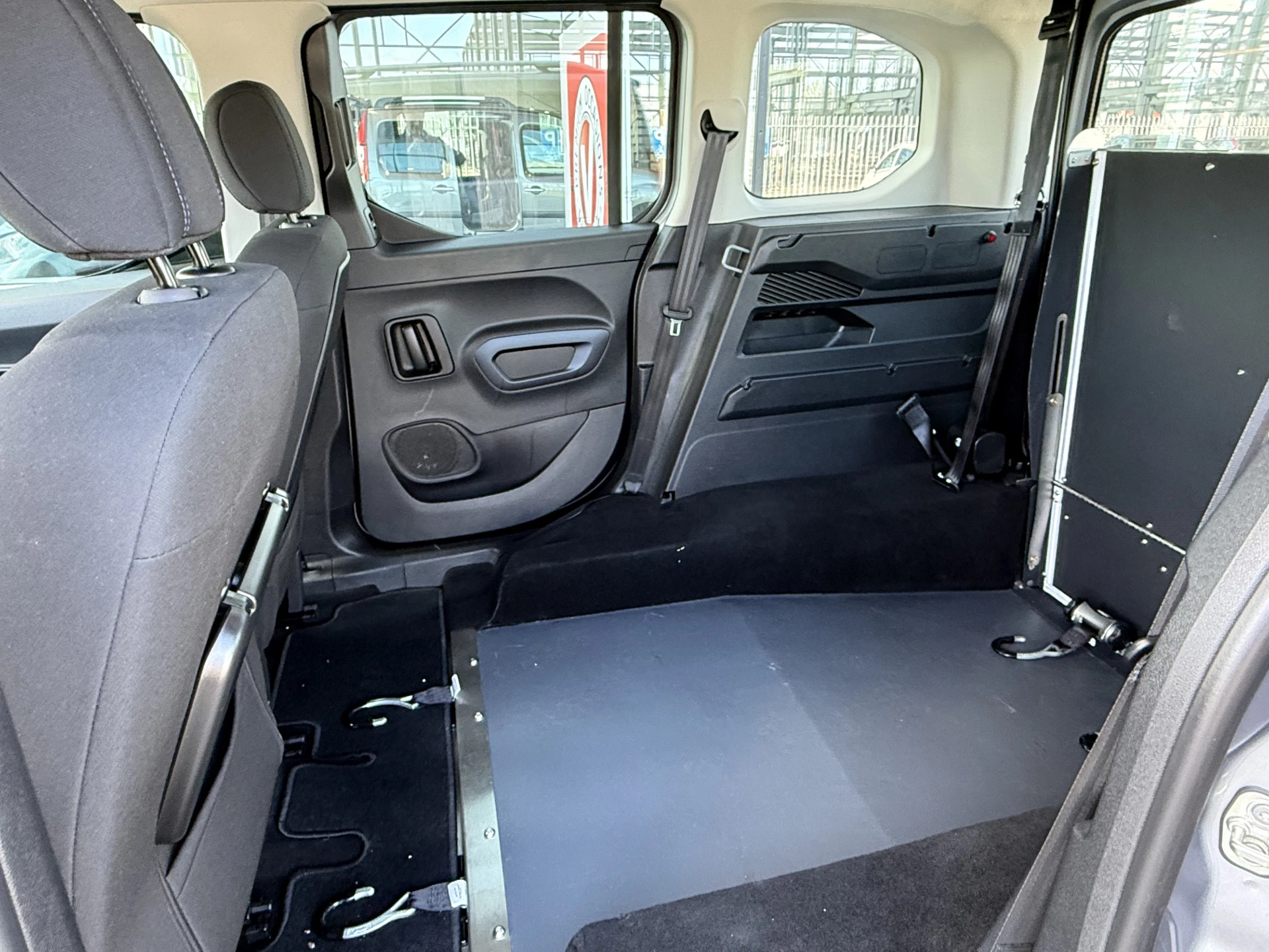 Hoofdafbeelding Peugeot Rifter