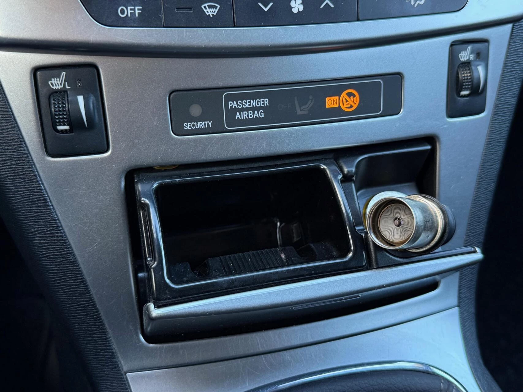 Hoofdafbeelding Toyota Avensis