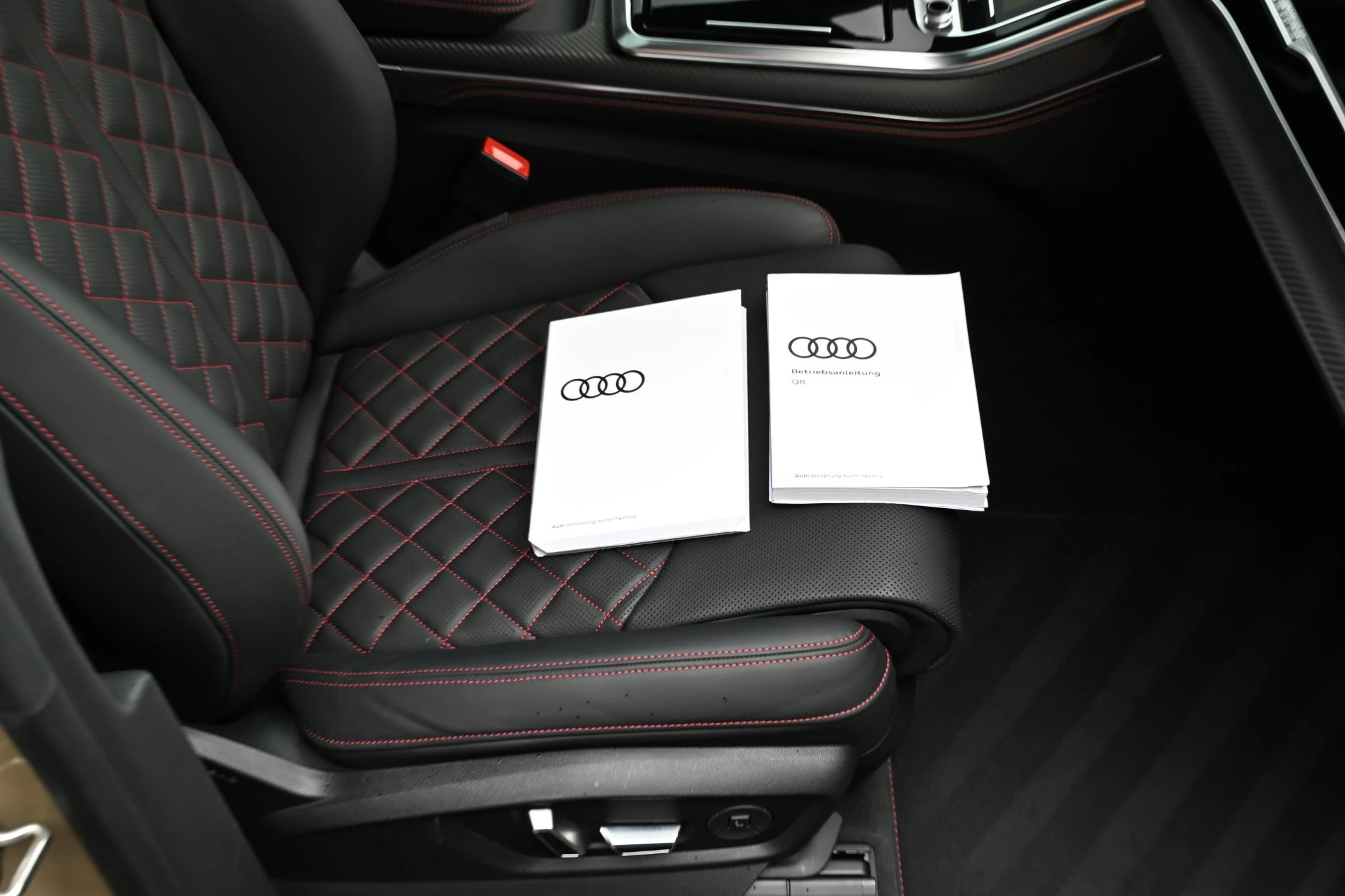 Hoofdafbeelding Audi Q8
