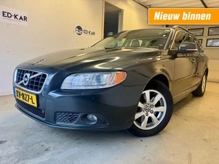 Hoofdafbeelding Volvo V70 Volvo V70 2.0 D4 Summum LEER Nette Auto Goed Onderhouden APK