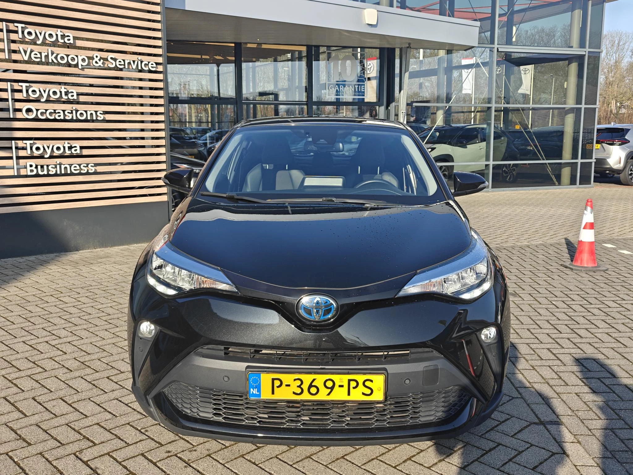 Hoofdafbeelding Toyota C-HR