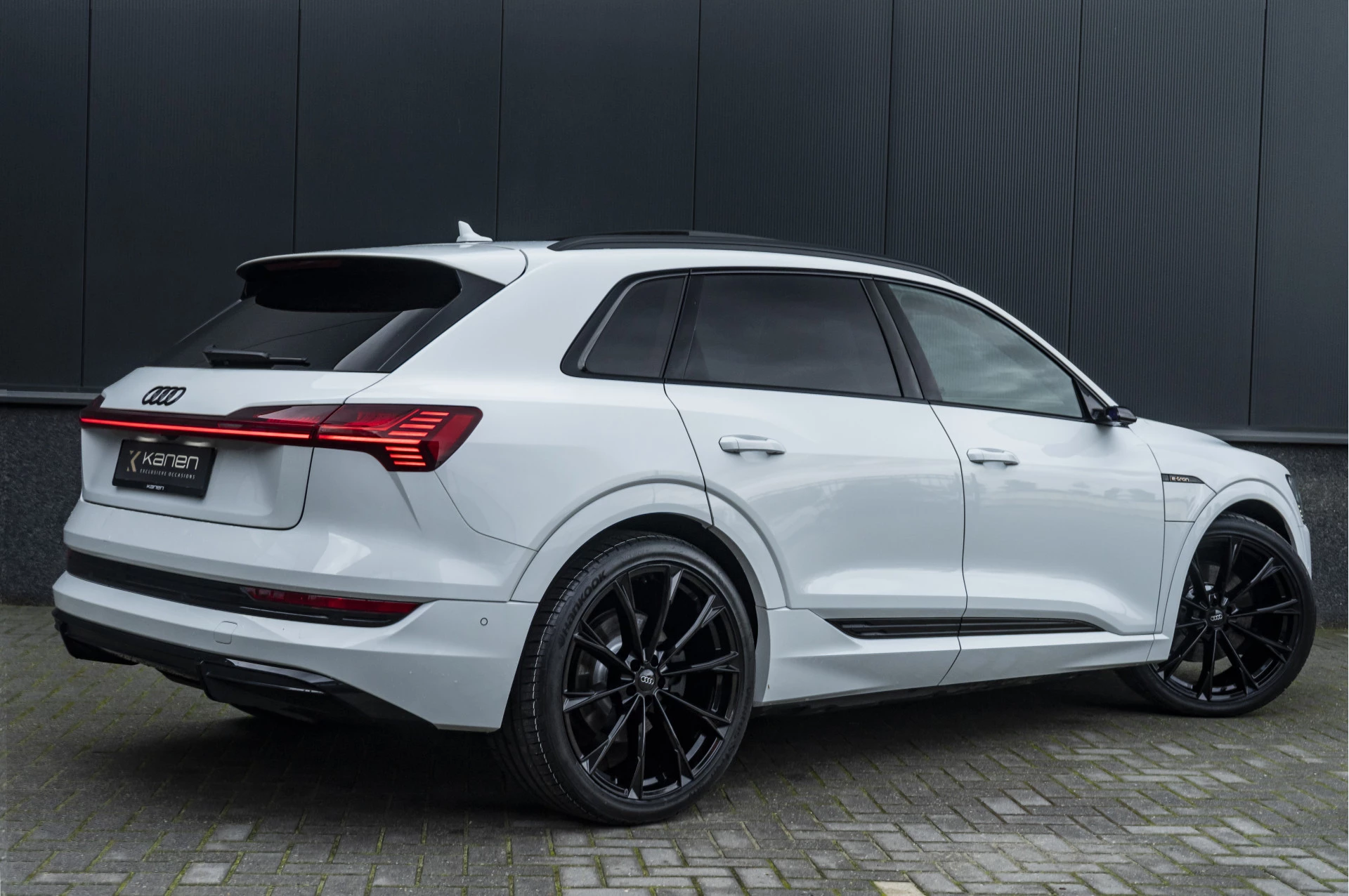 Hoofdafbeelding Audi e-tron