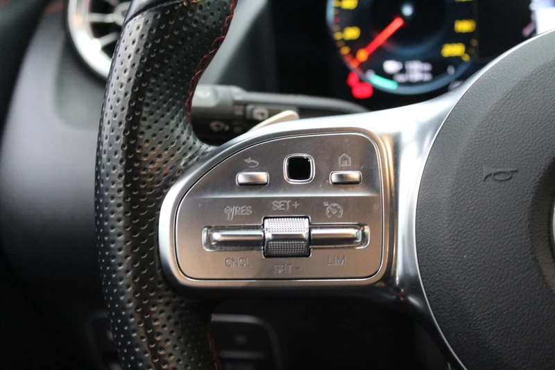 Hoofdafbeelding Mercedes-Benz EQA