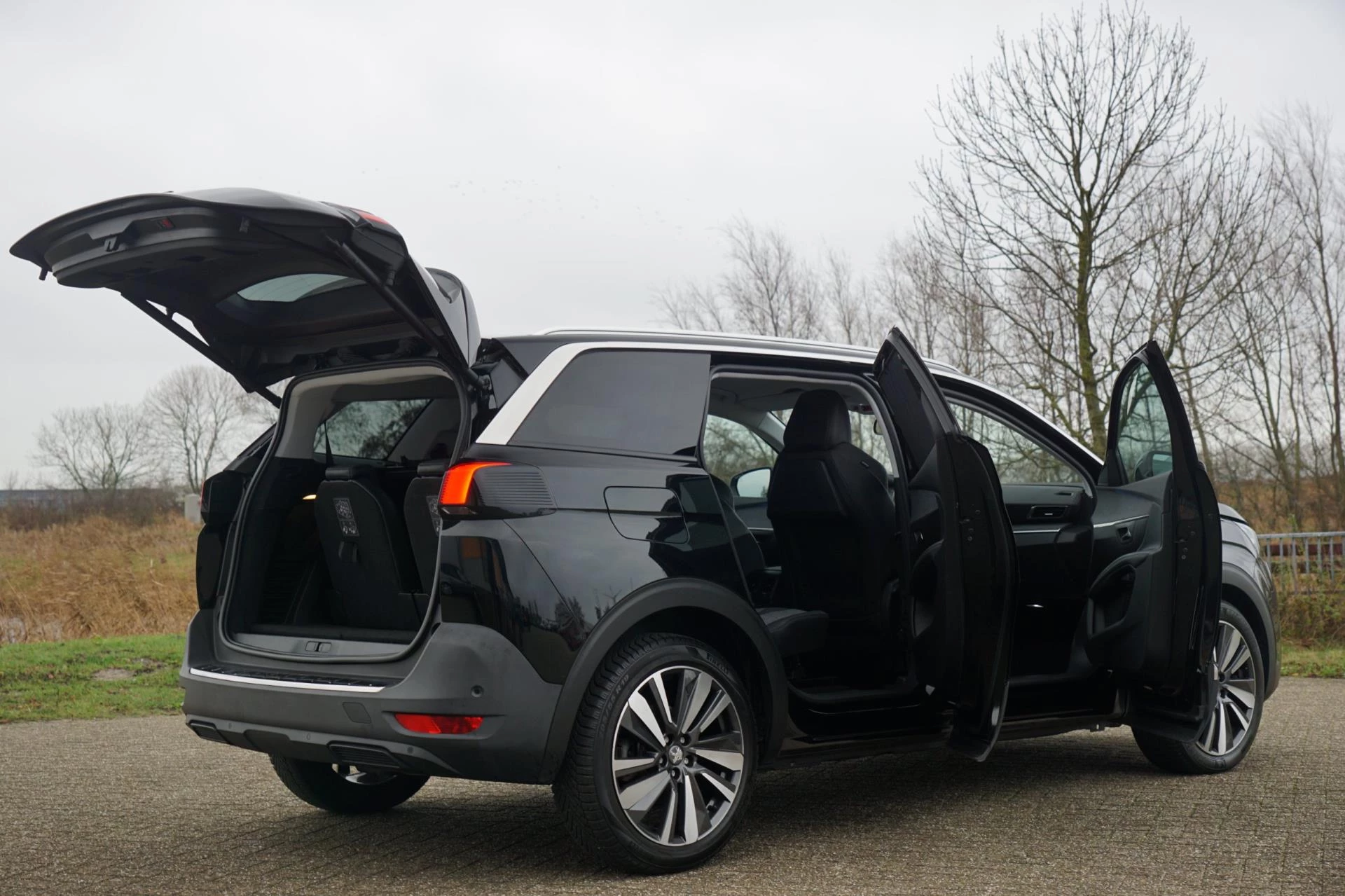 Hoofdafbeelding Peugeot 5008