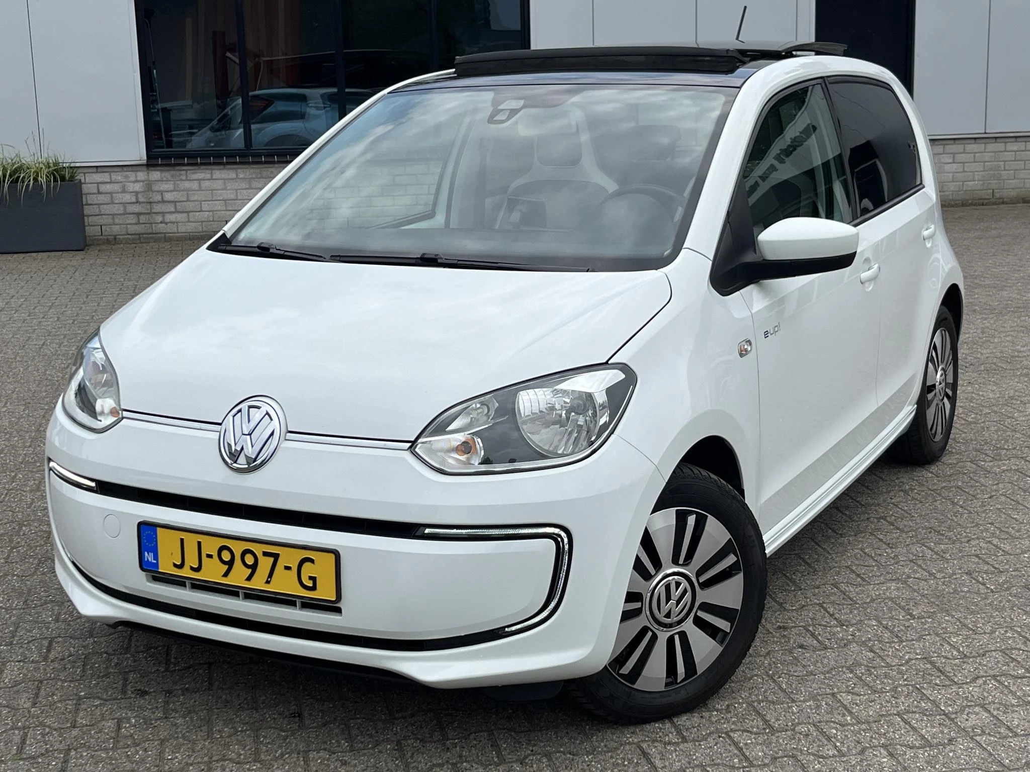 Hoofdafbeelding Volkswagen e-up!