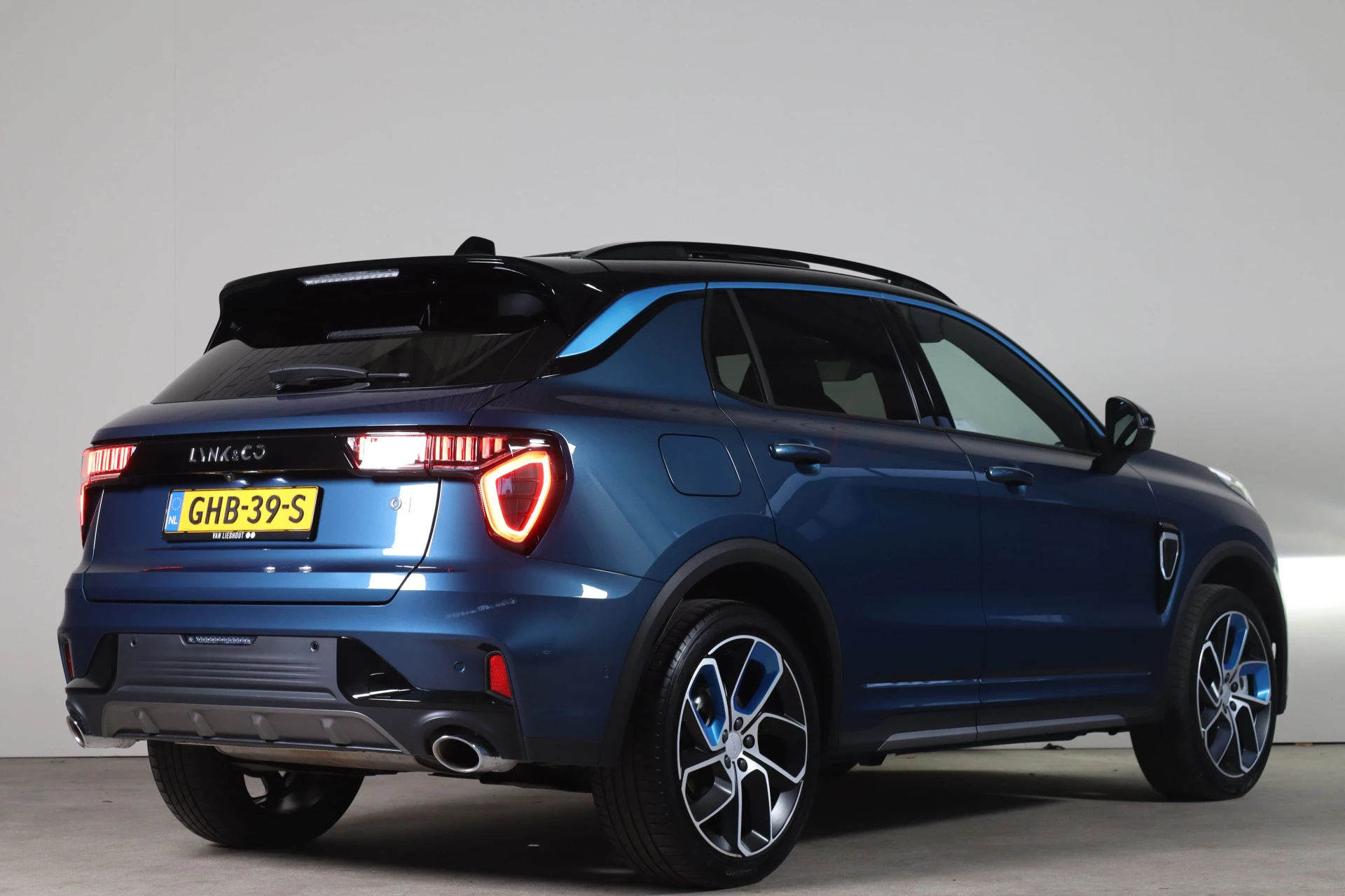 Hoofdafbeelding Lynk & Co 01