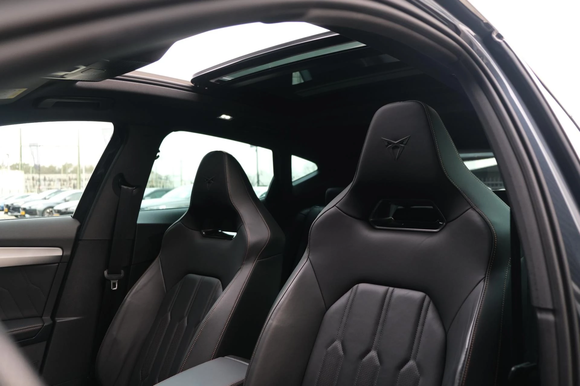 Hoofdafbeelding CUPRA Formentor