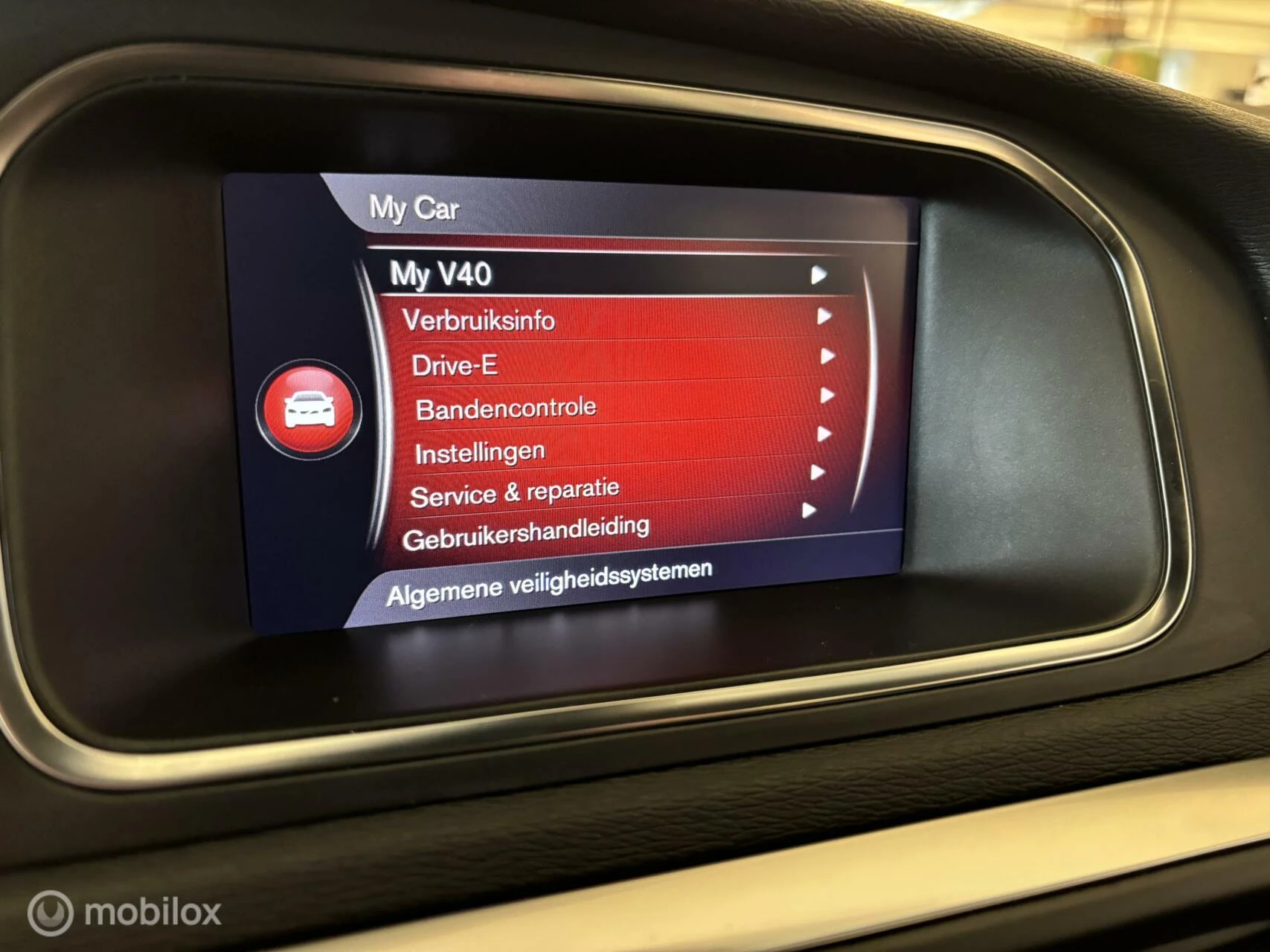 Hoofdafbeelding Volvo V40