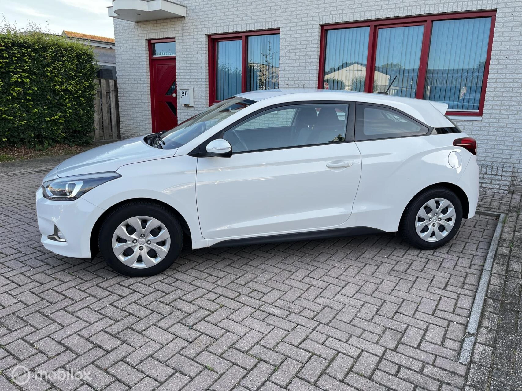 Hoofdafbeelding Hyundai i20